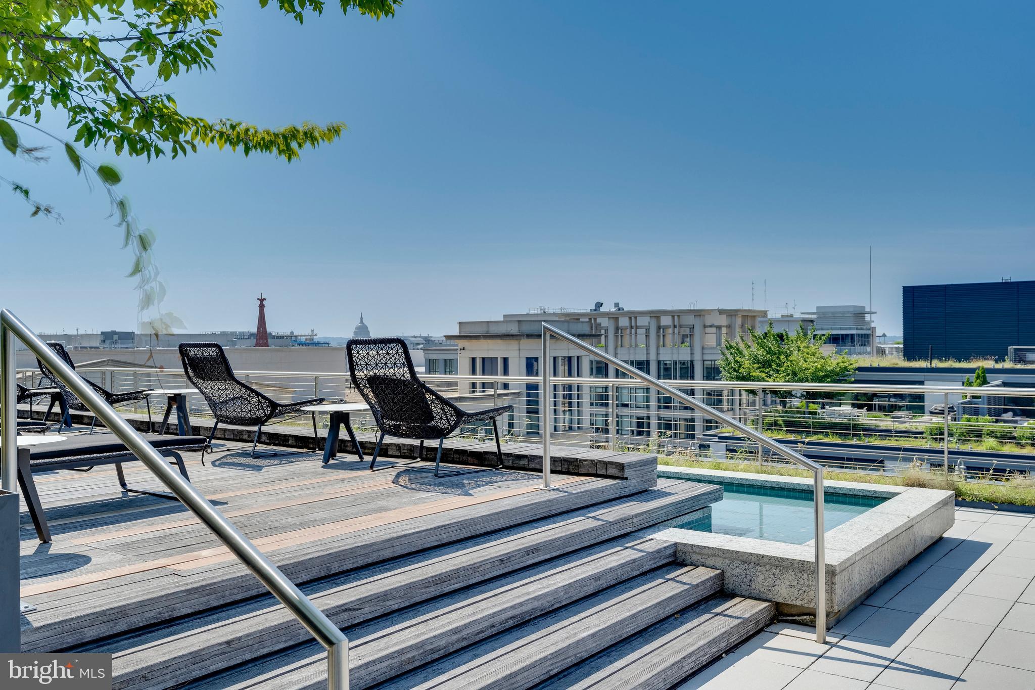 920 I St NW #907