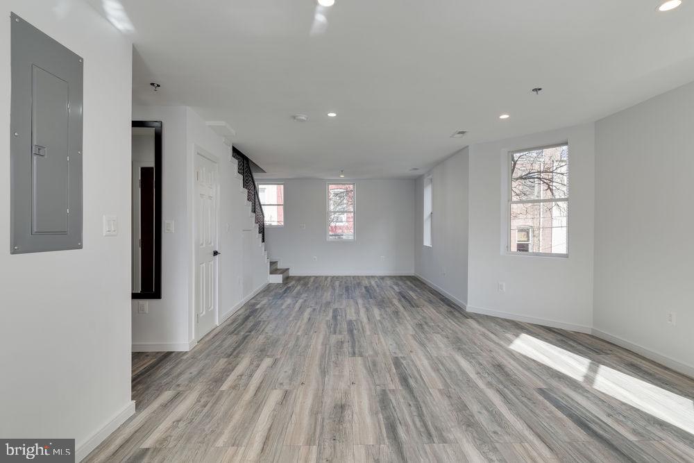723 GIRARD ST NW #2