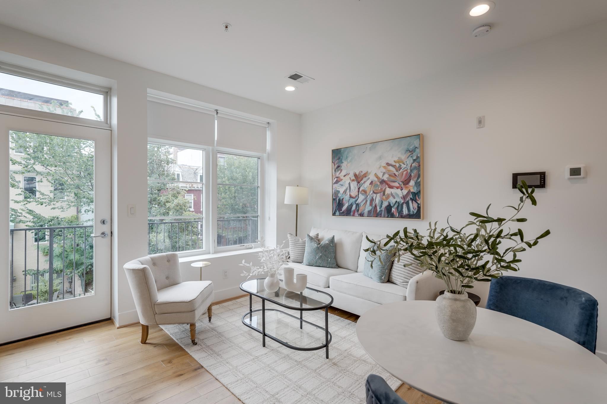 2419 Ontario Rd NW #202