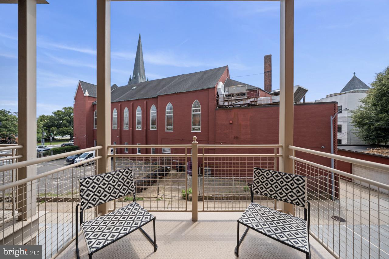 1210 R STREET NW 213