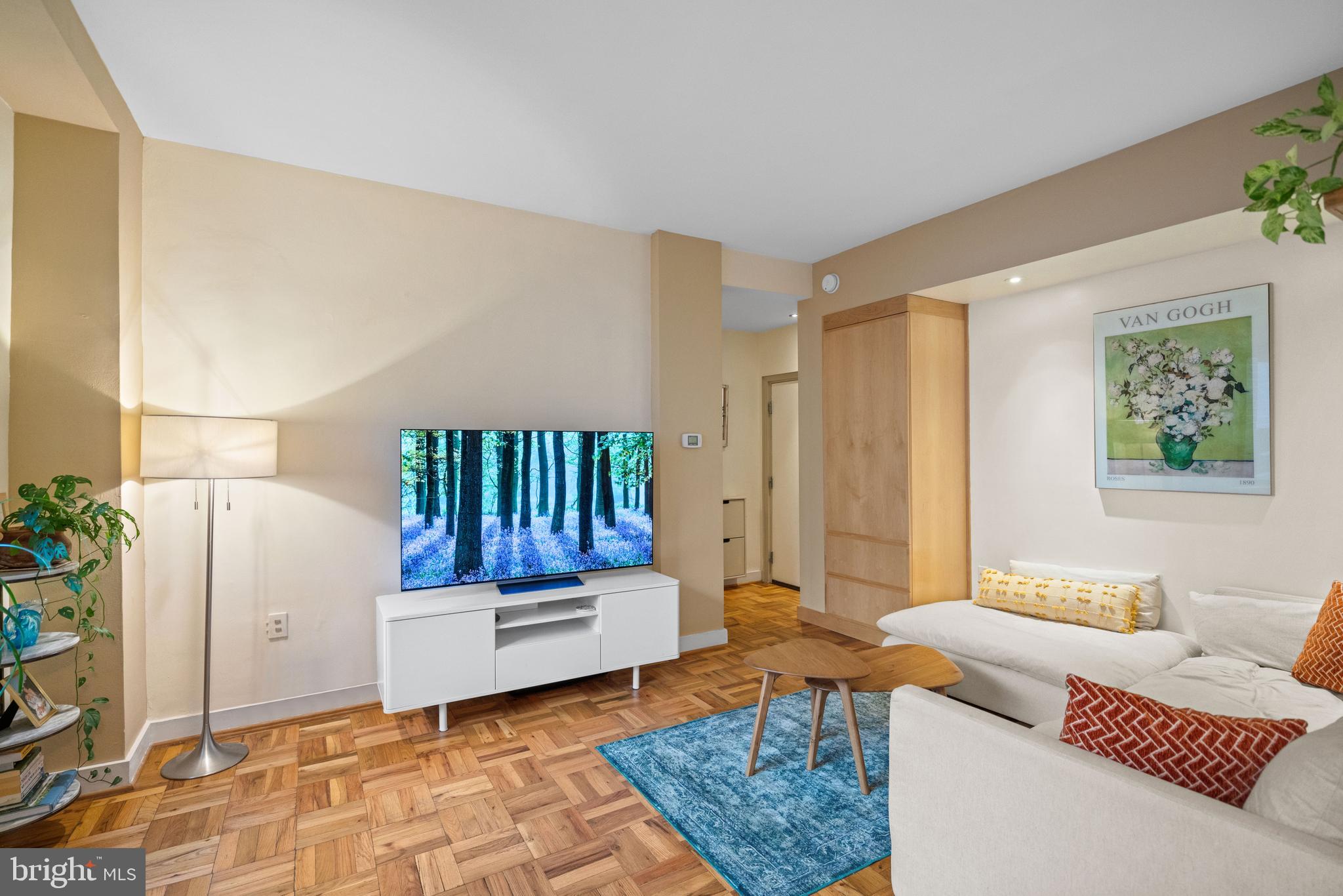 5112 MACARTHUR BOULEVARD NW 2