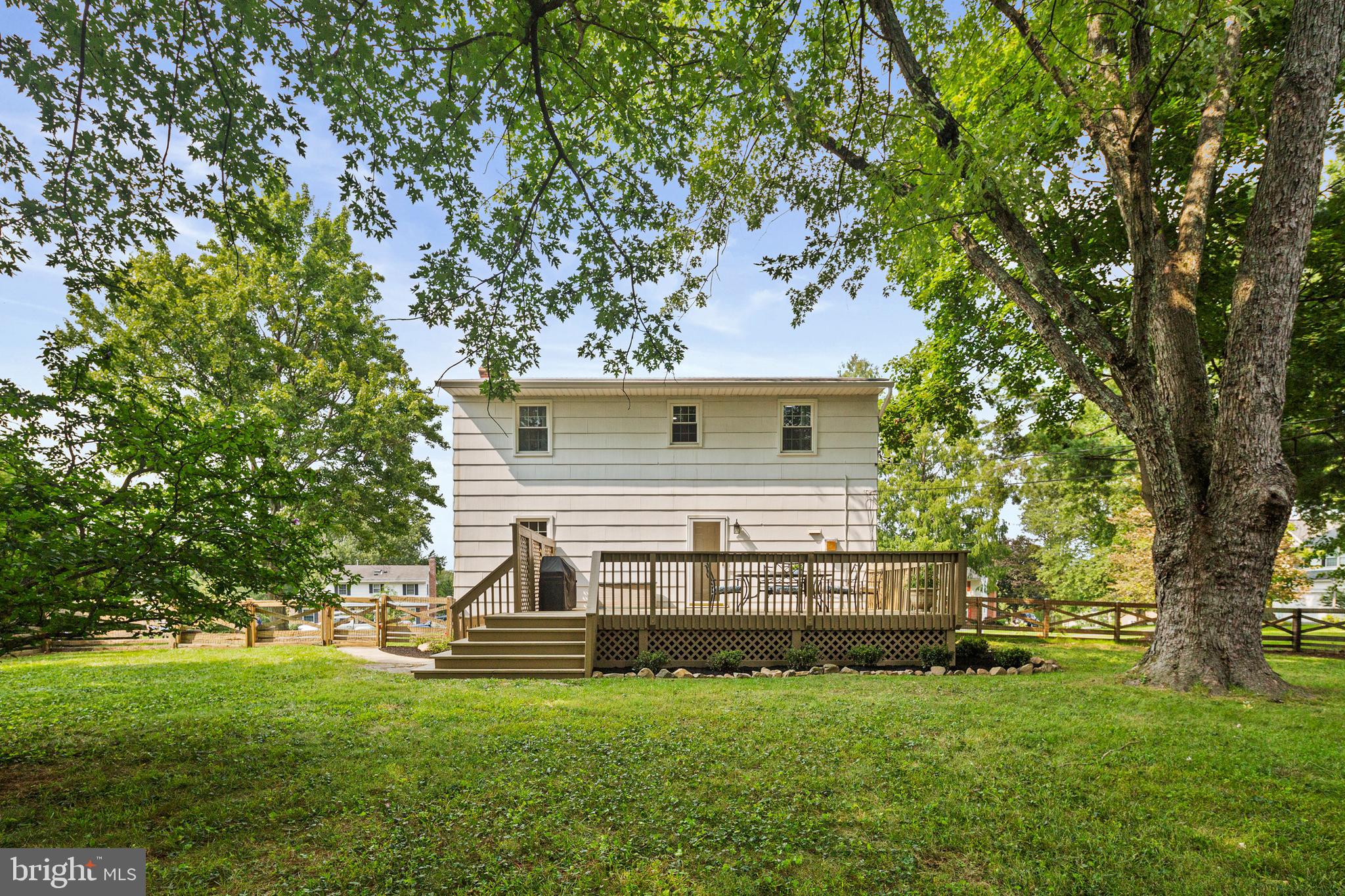 8810 Autumn Hill Ct