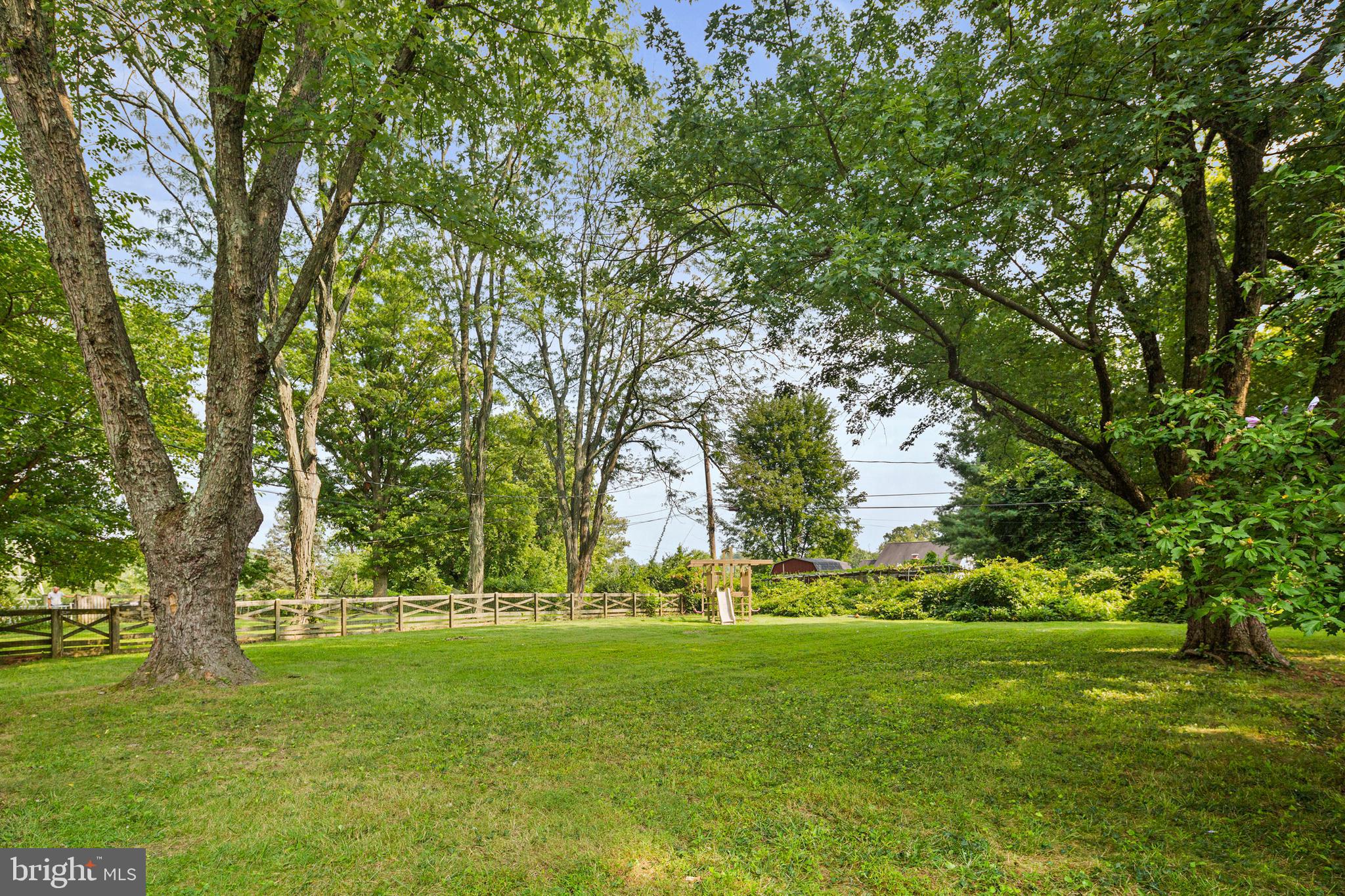 8810 Autumn Hill Ct