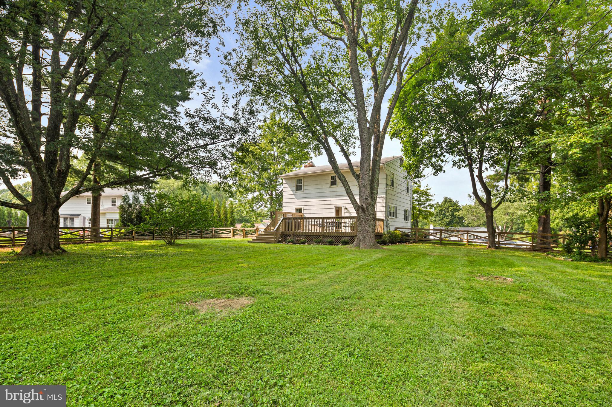 8810 Autumn Hill Ct