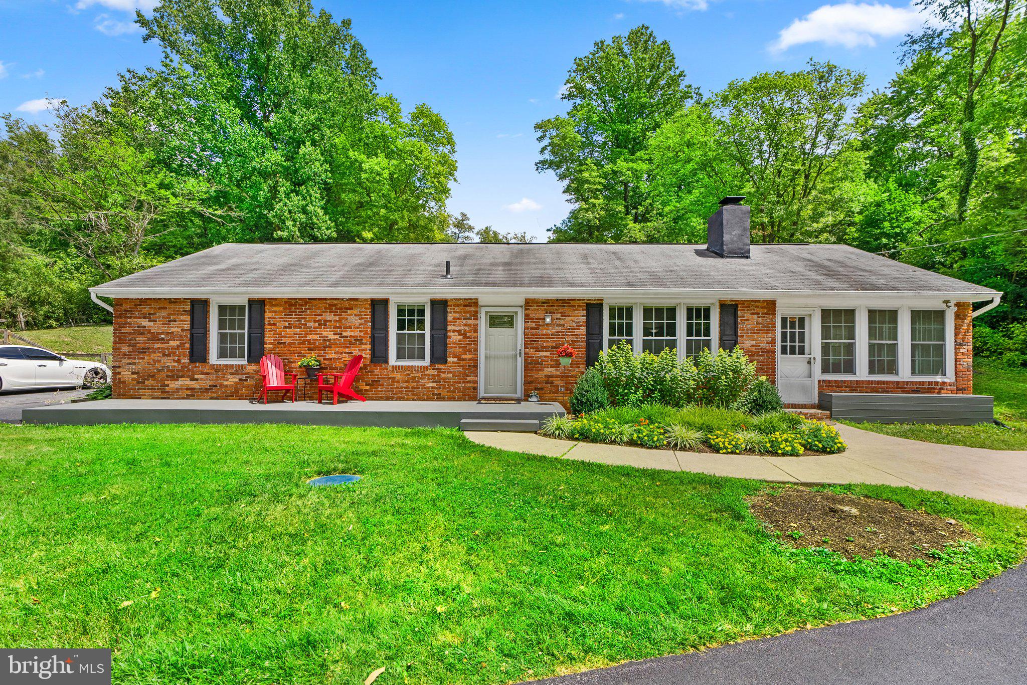 26811 Clarksburg Rd
