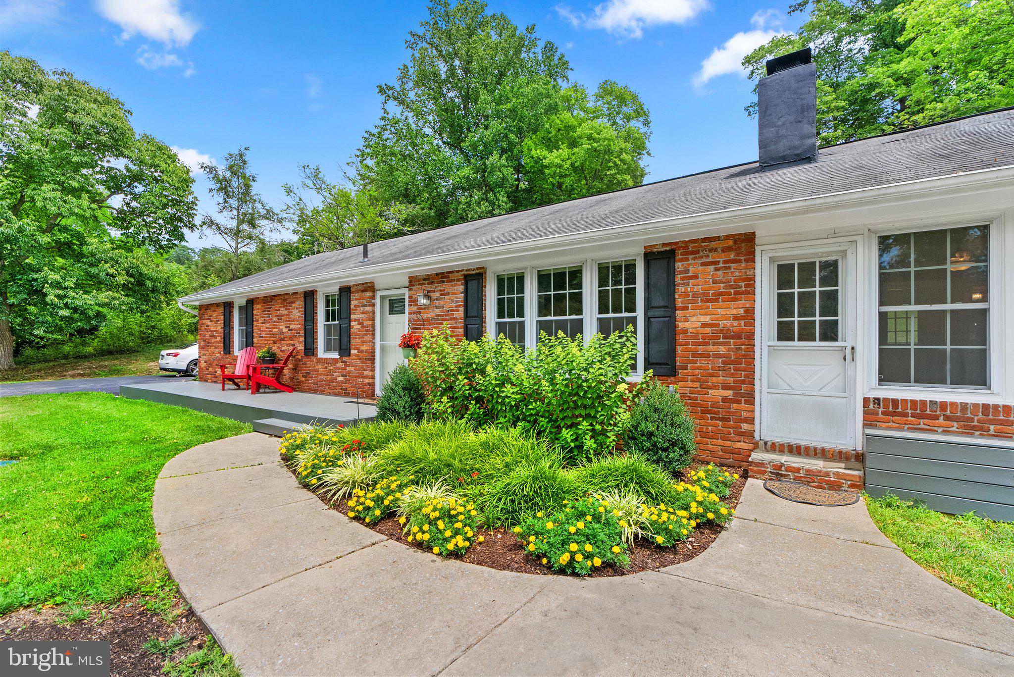 26811 Clarksburg Rd
