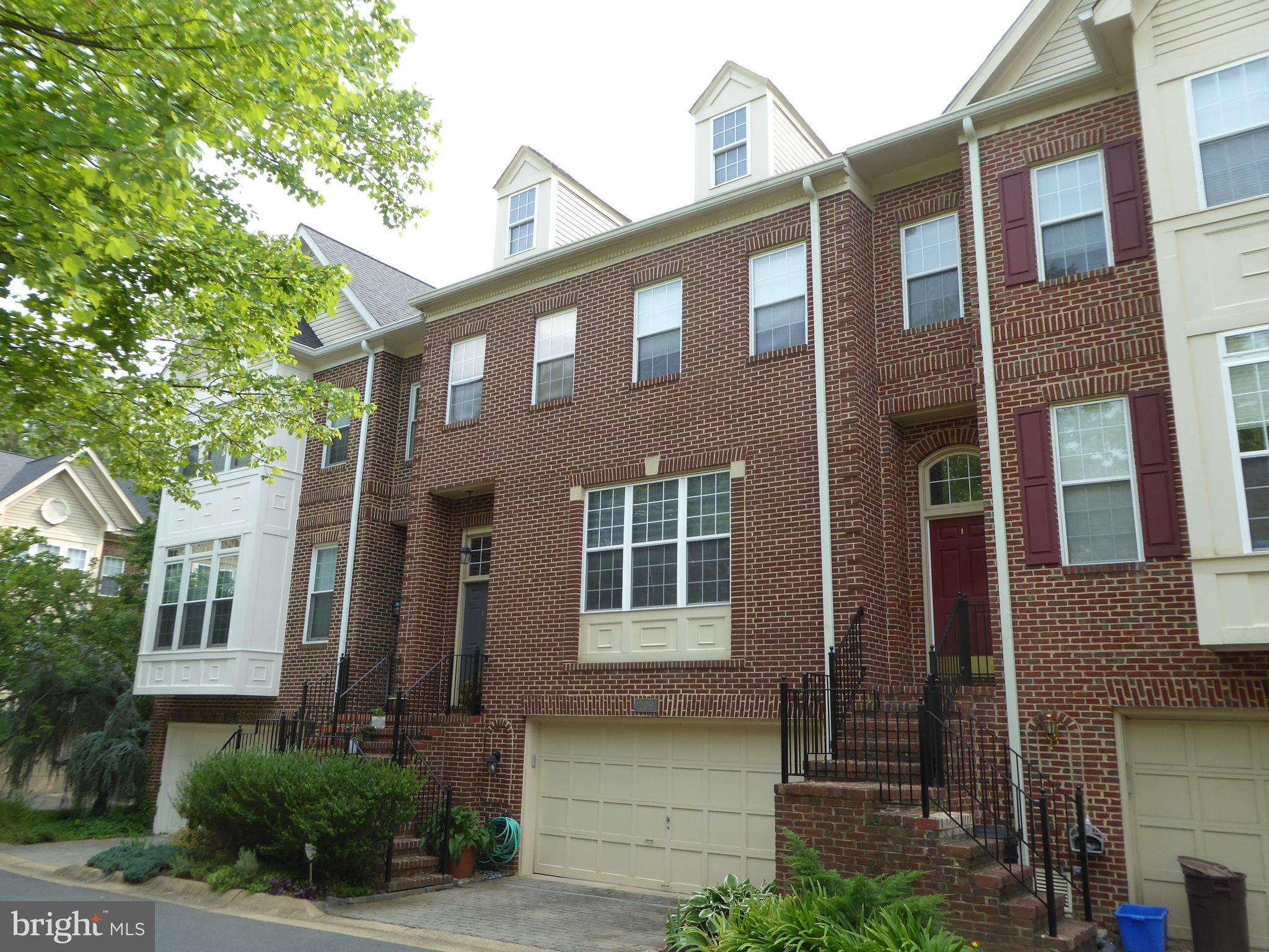 209 Halpine Walk Ct