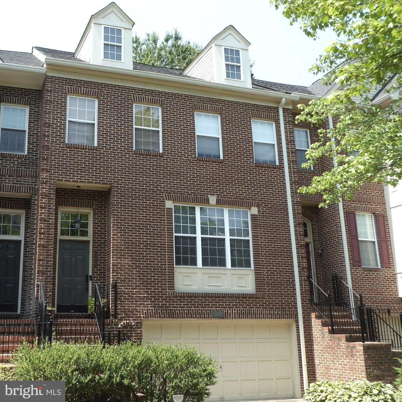 209 Halpine Walk Ct