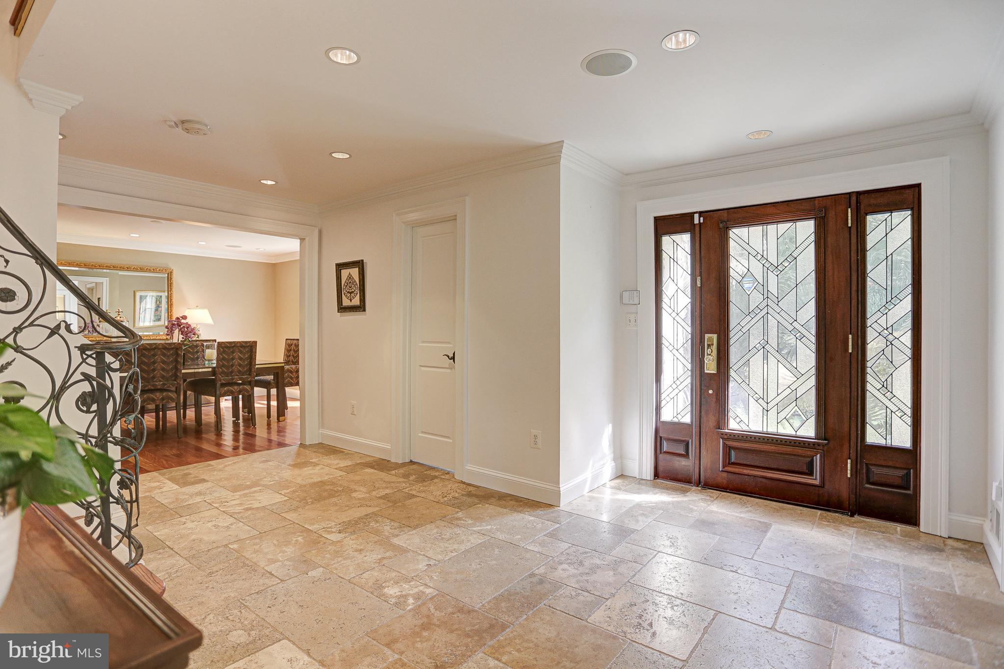 10109 Logan Dr