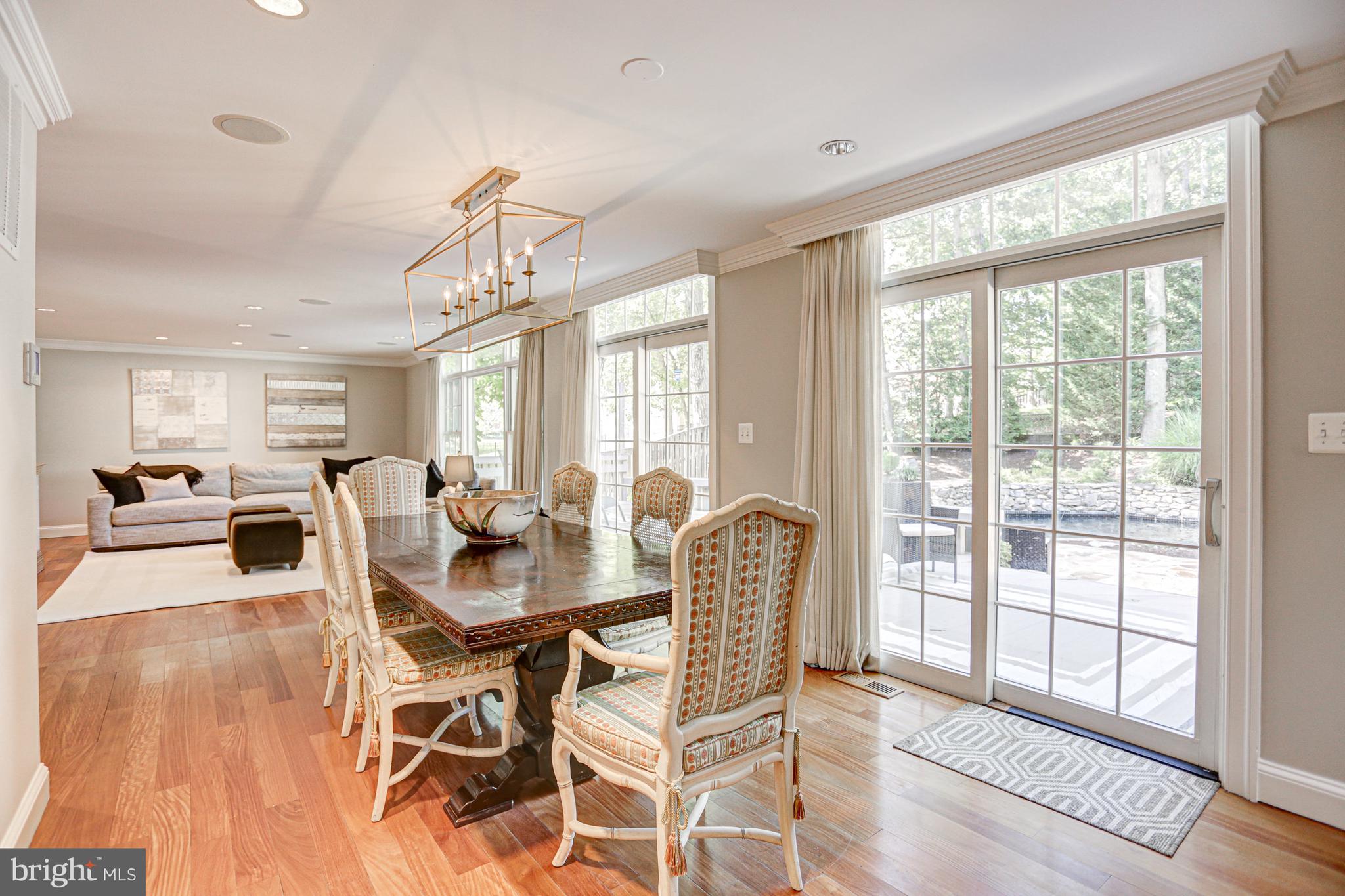 10109 Logan Dr