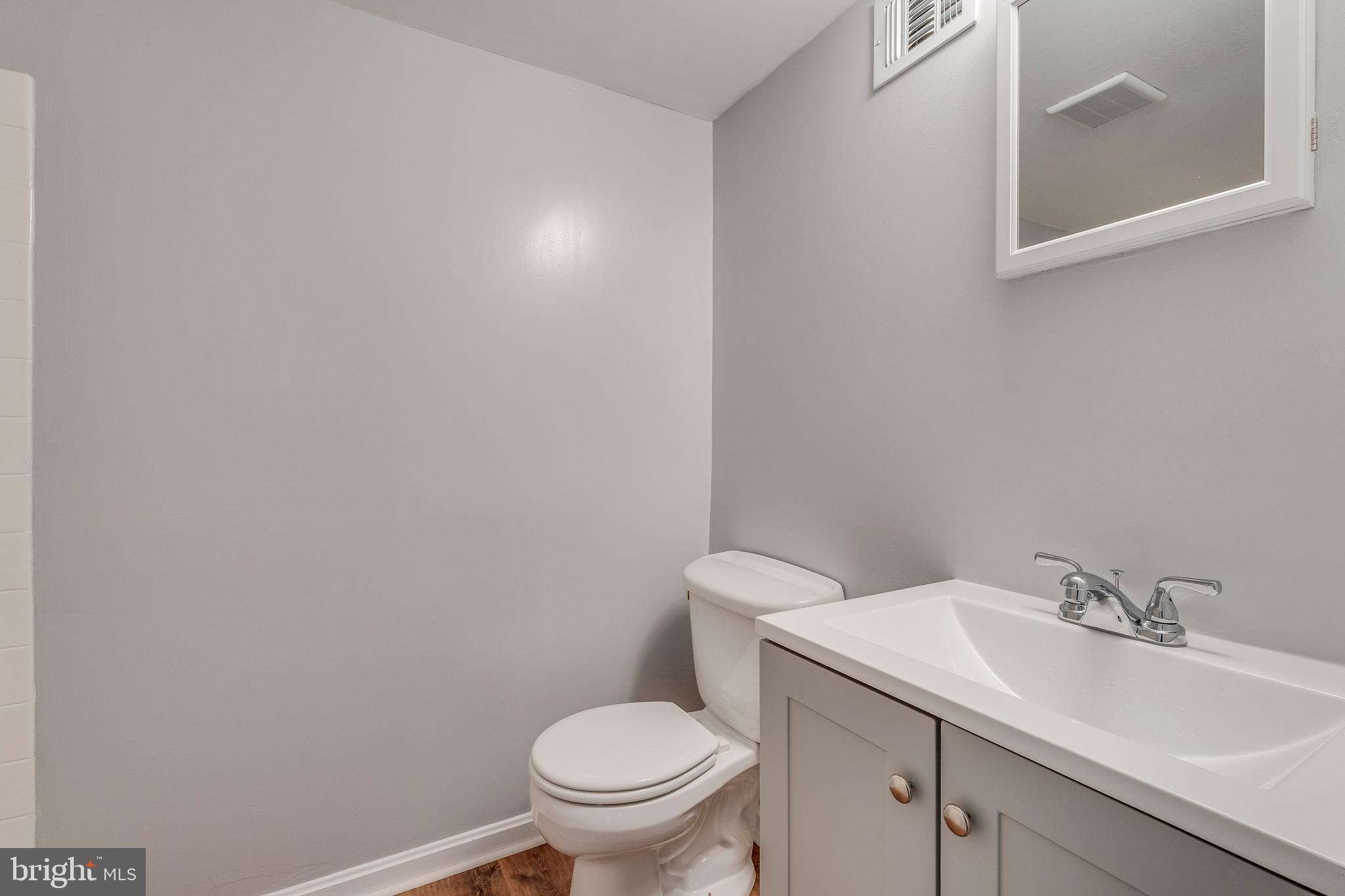6708 Tildenwood LANE