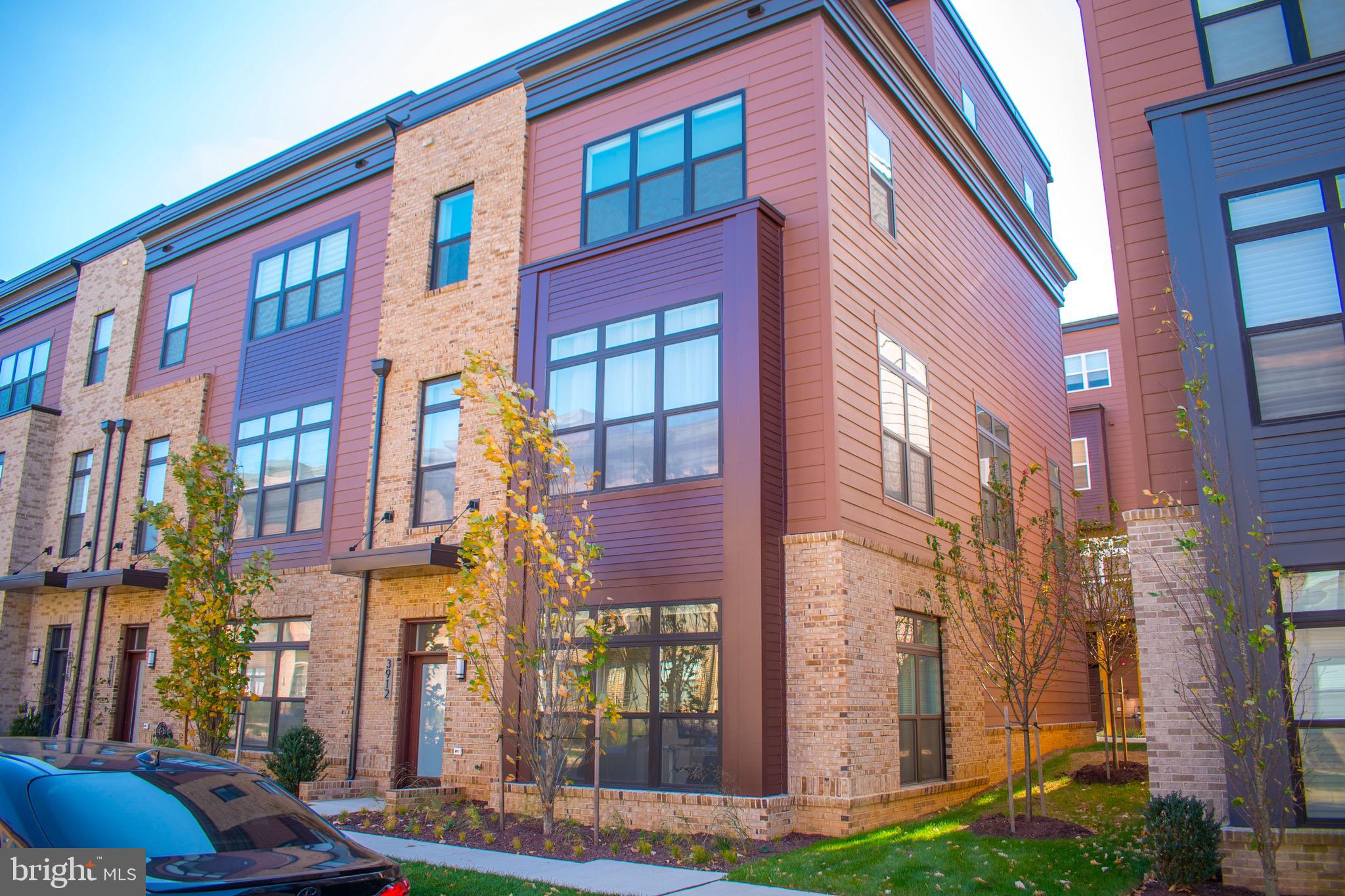 3912 Cranes Bill COURT