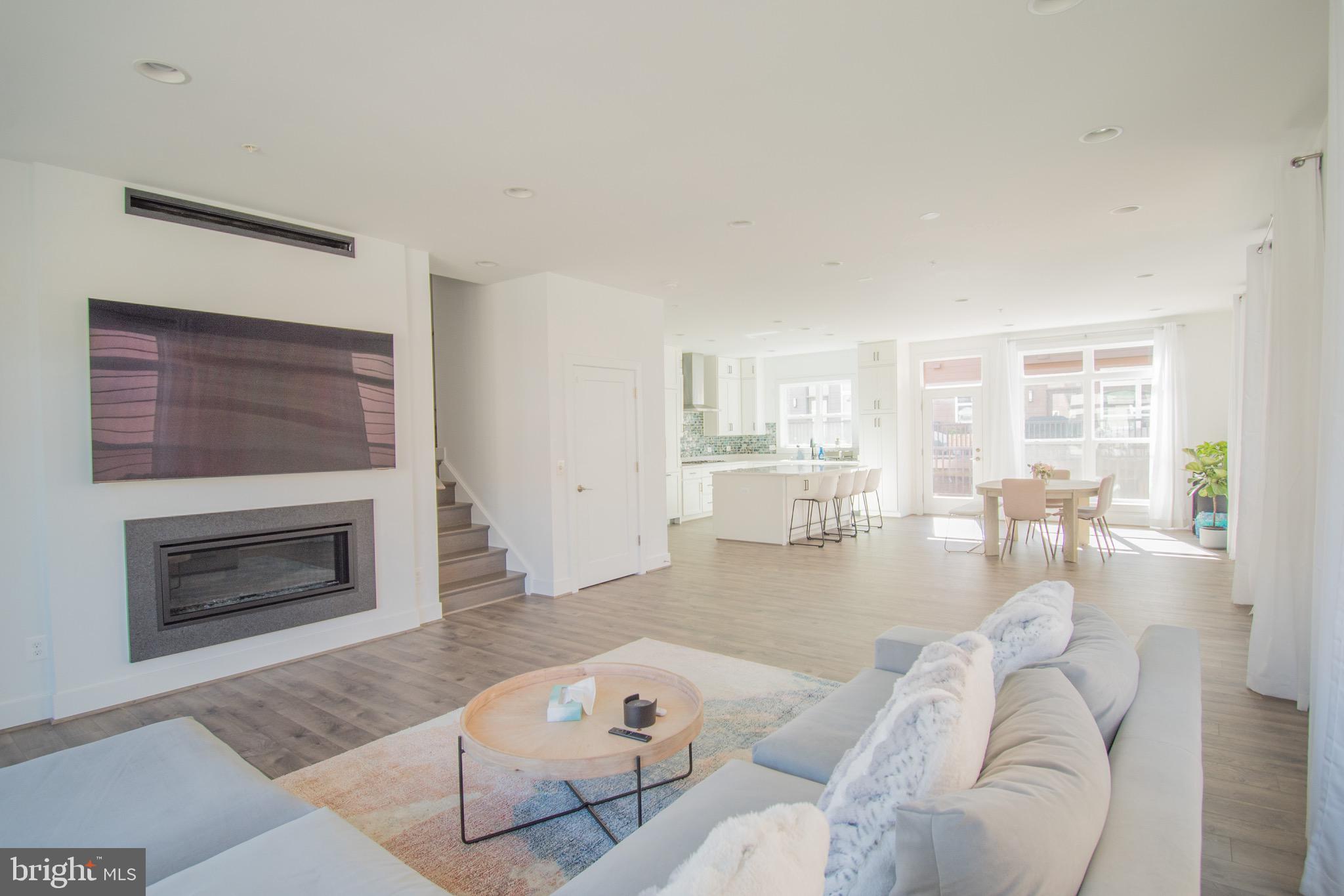 3912 Cranes Bill COURT