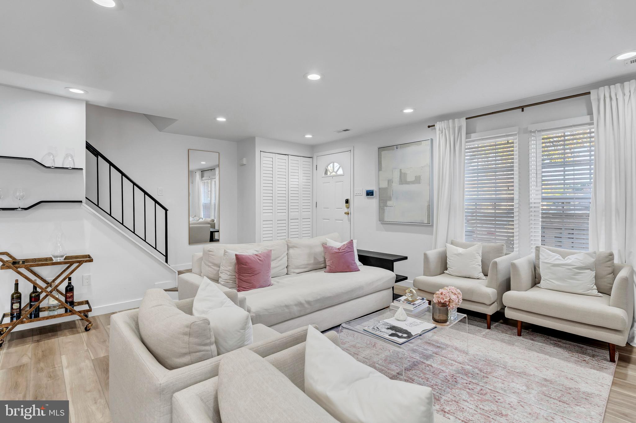 13160 Musicmaster DRIVE Unit: 146