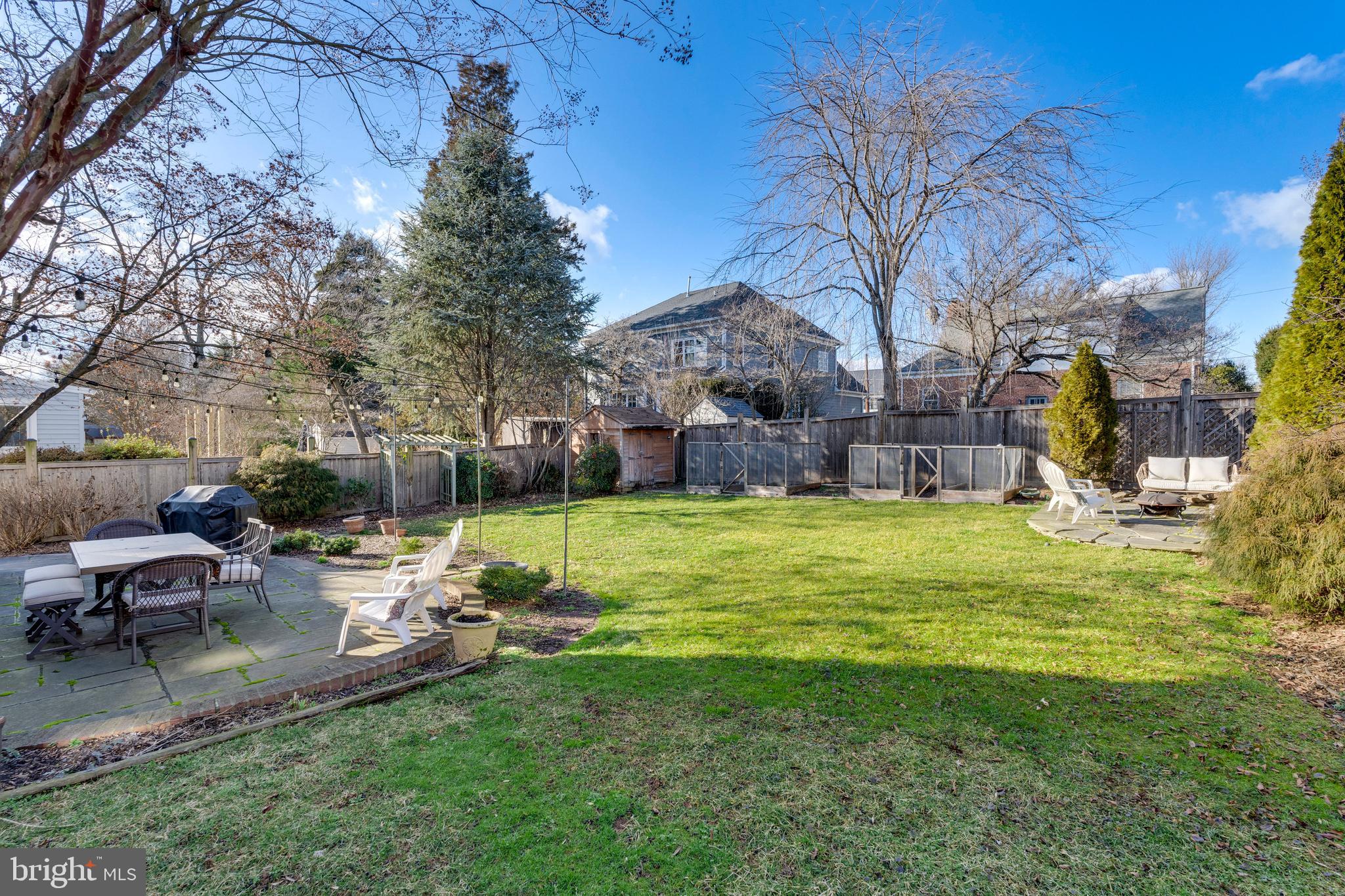 5909 Wilmett Road