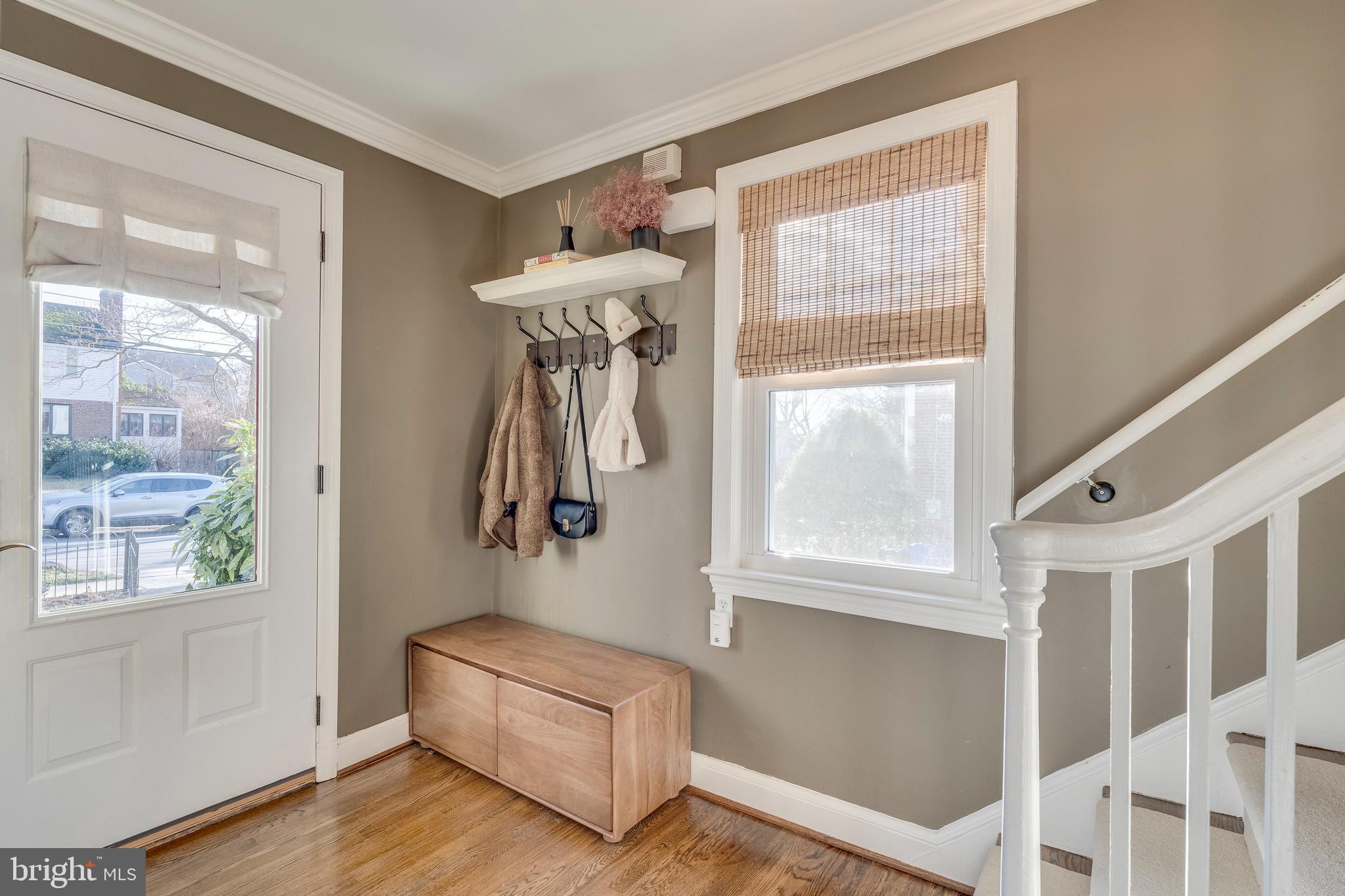 5909 Wilmett Road