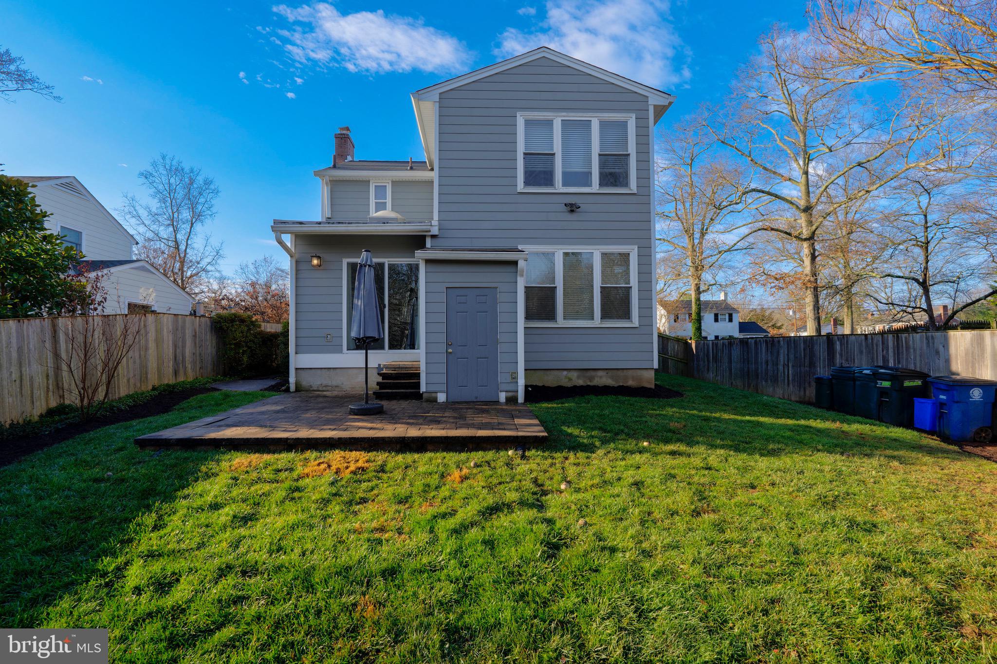 4915 Redford Rd
