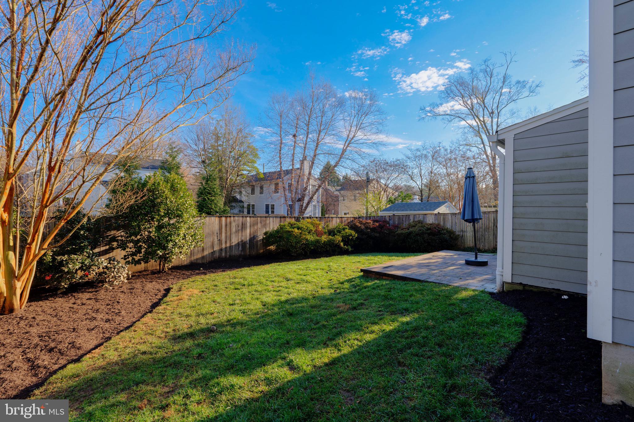 4915 Redford Rd