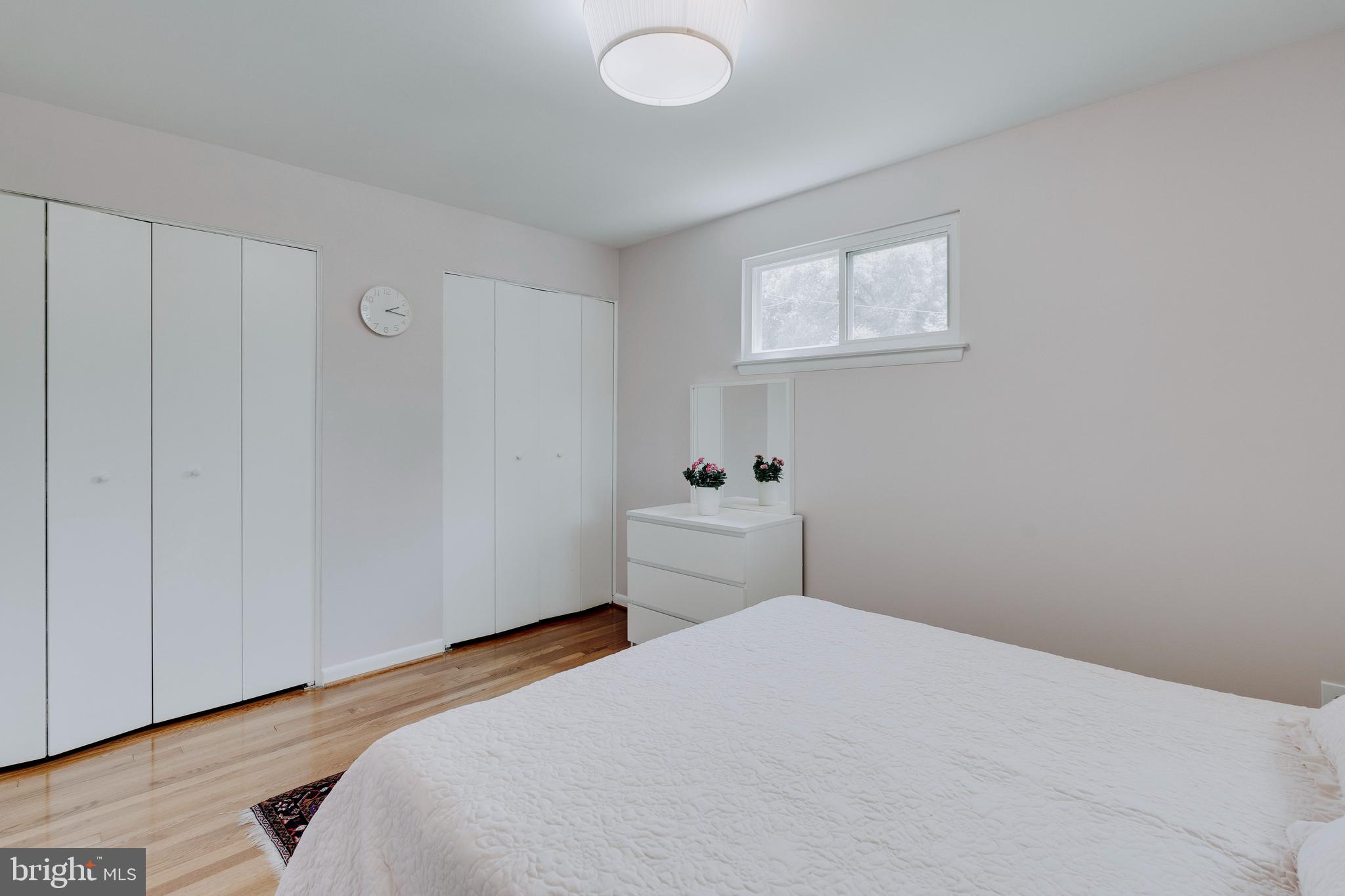 217 Hillsboro Dr