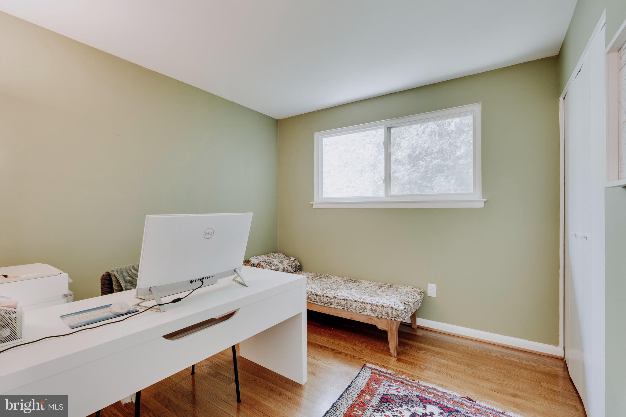 217 Hillsboro Dr