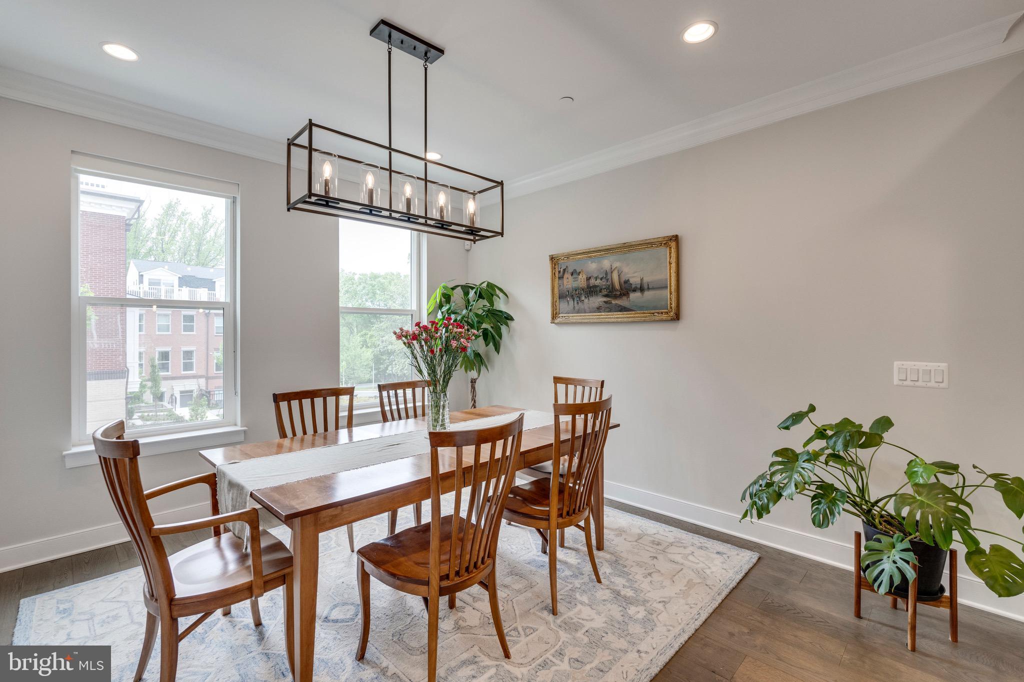 10294 Grosvenor
