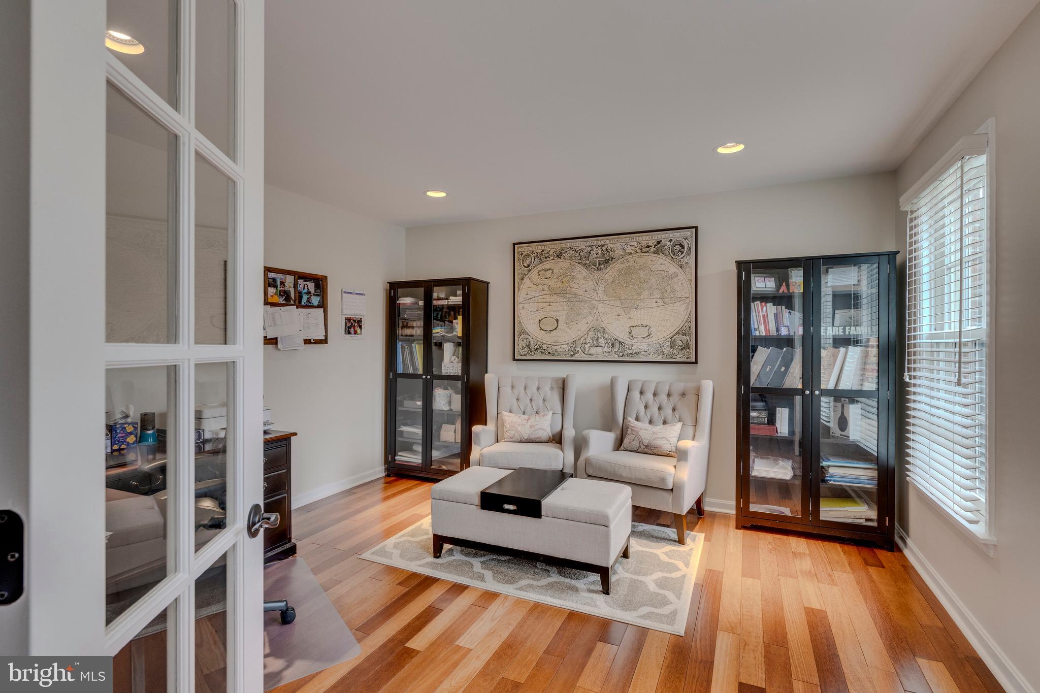 5701 Magic Mountain Dr