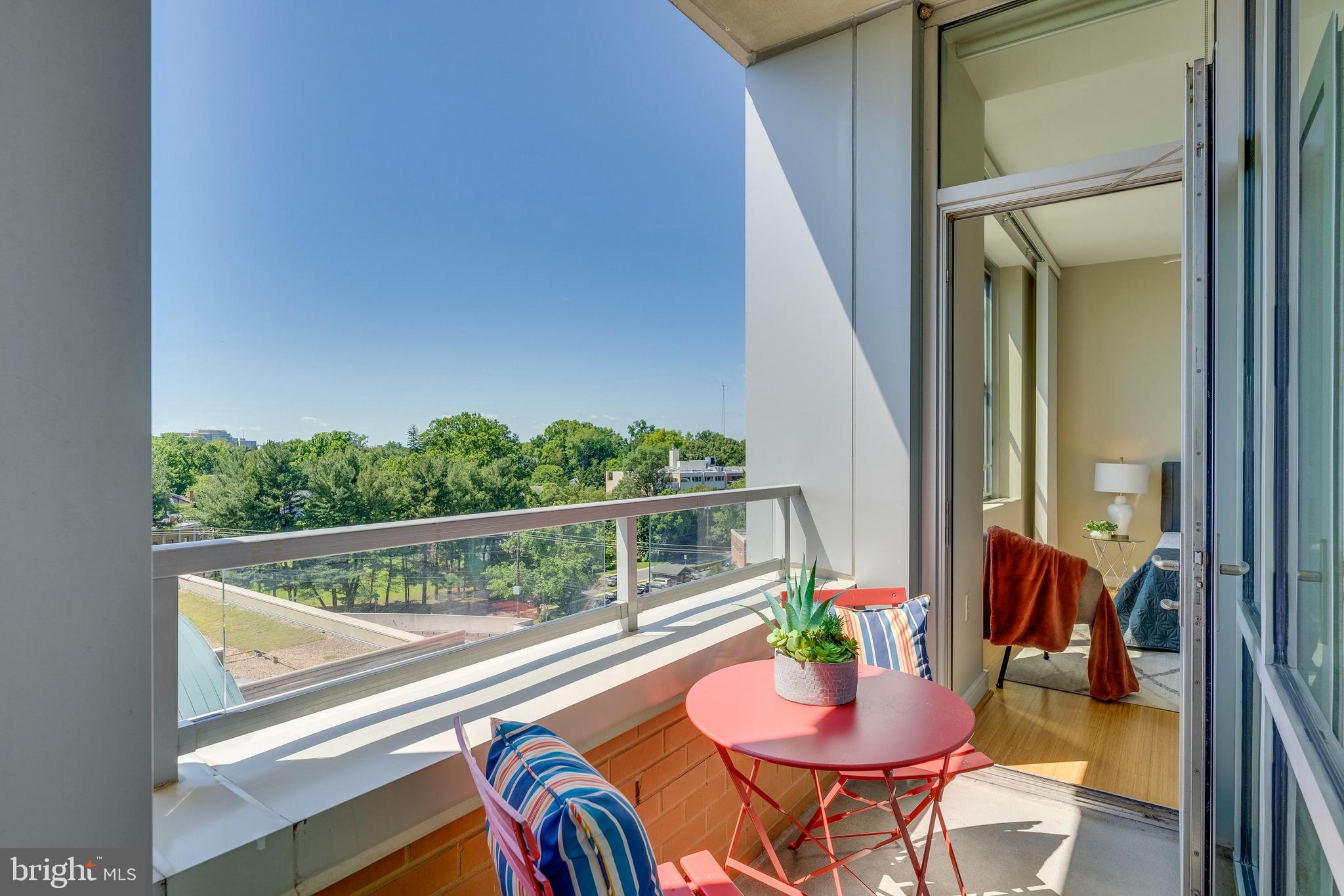 6820 Wisconsin Ave #7001