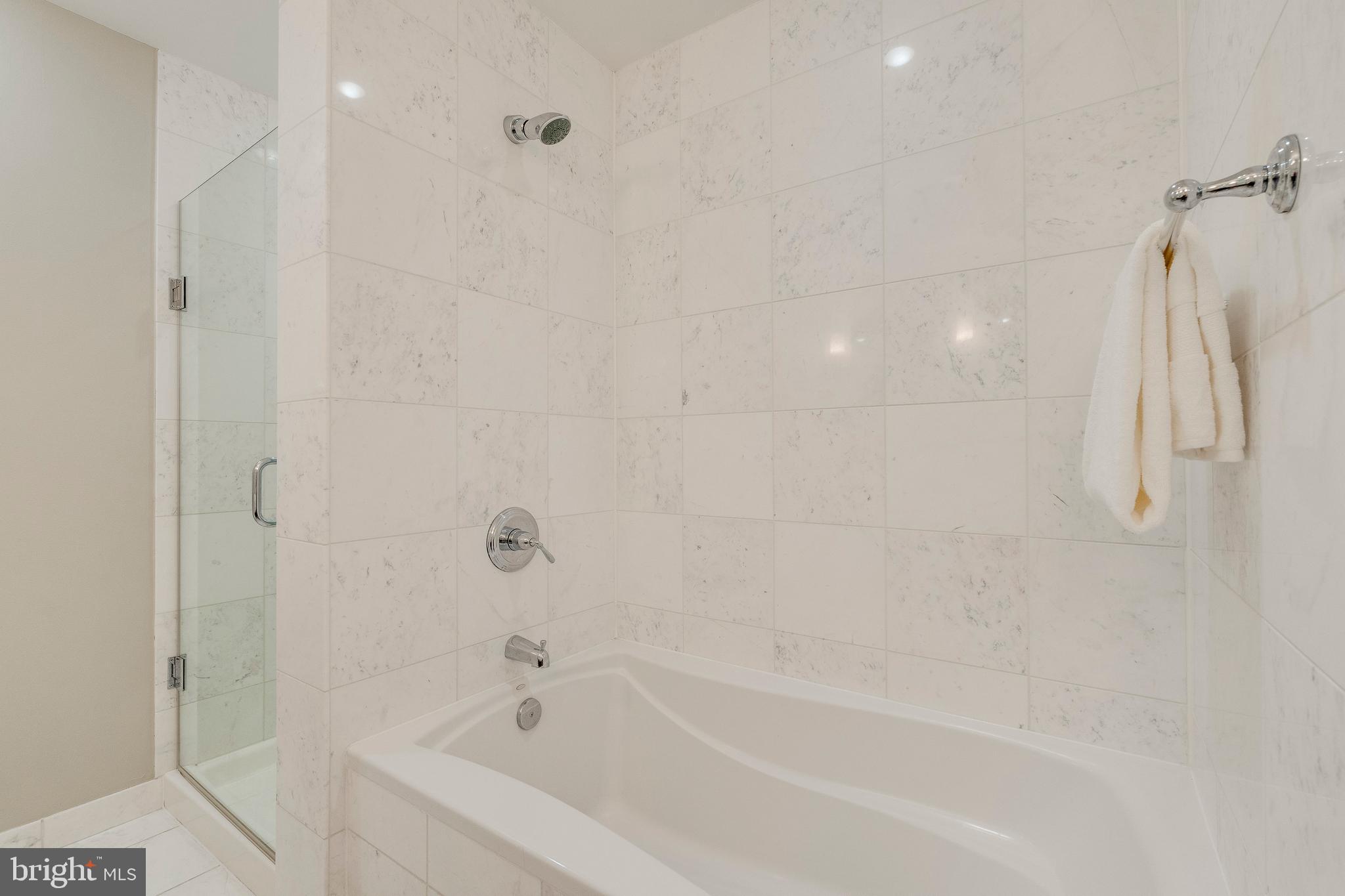 6820 Wisconsin Ave #7001