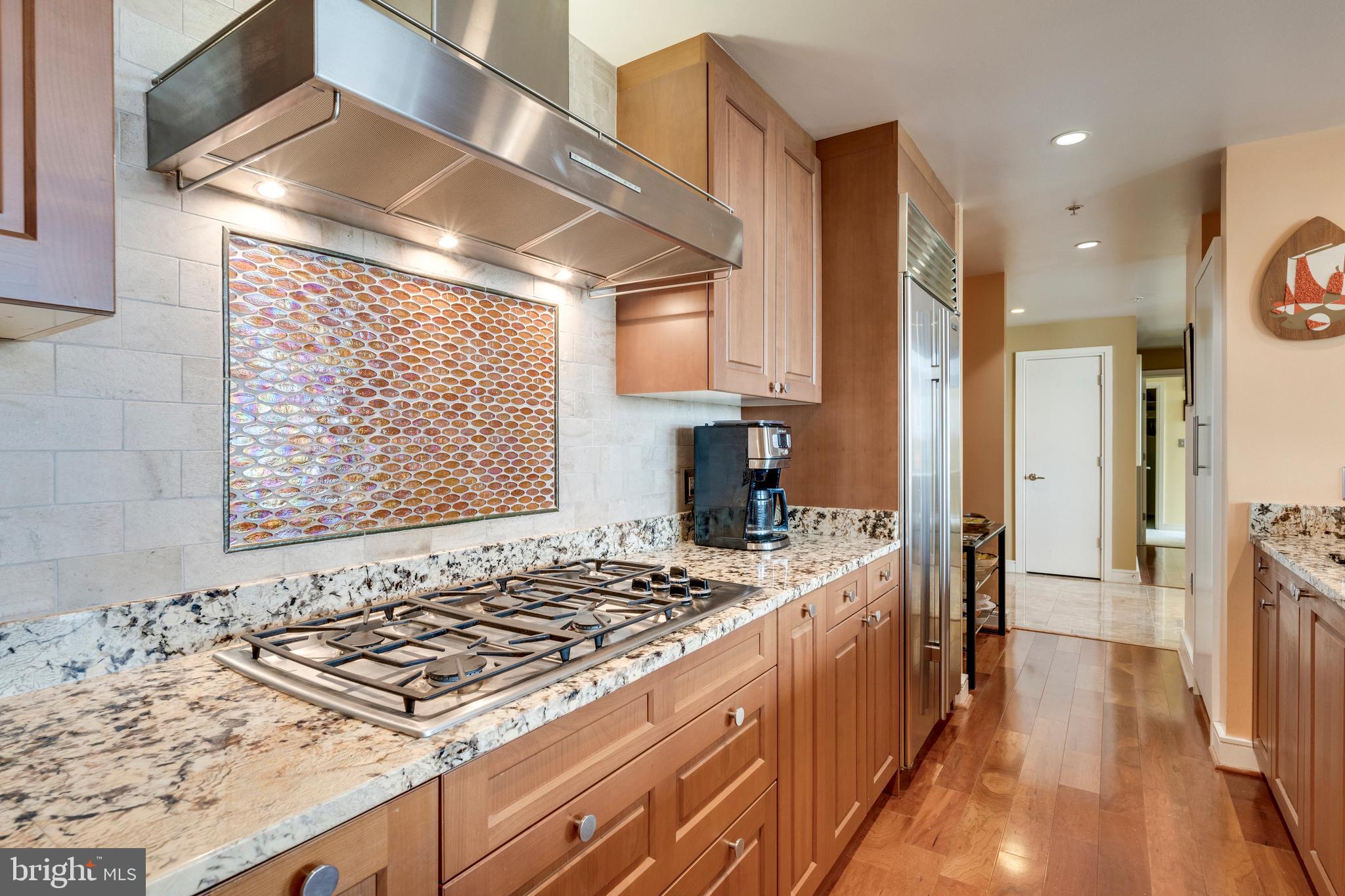 6820 Wisconsin Ave #5006