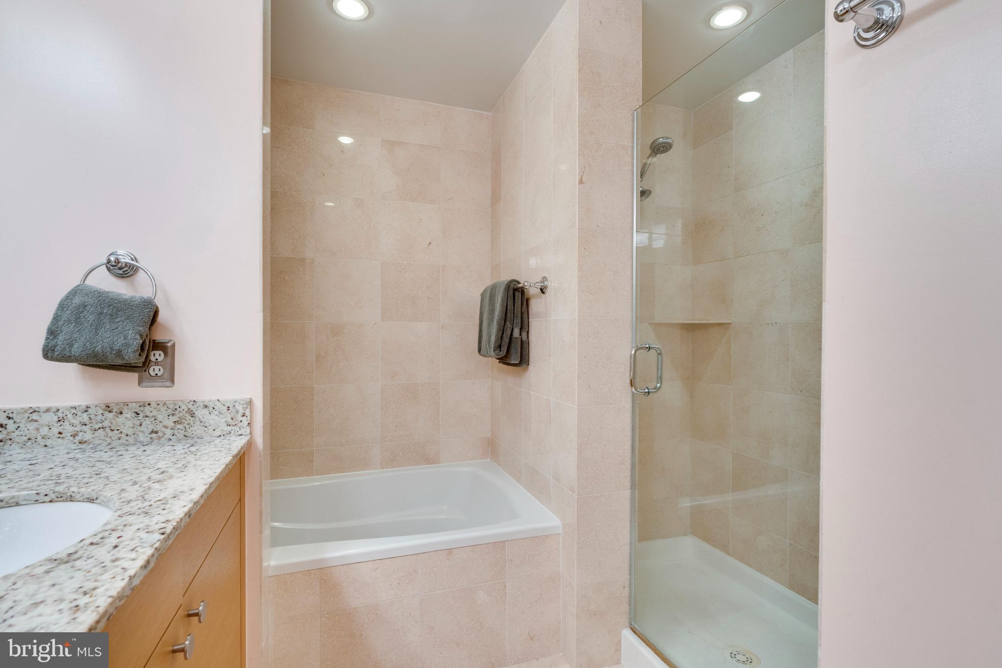 6820 Wisconsin Ave #5006