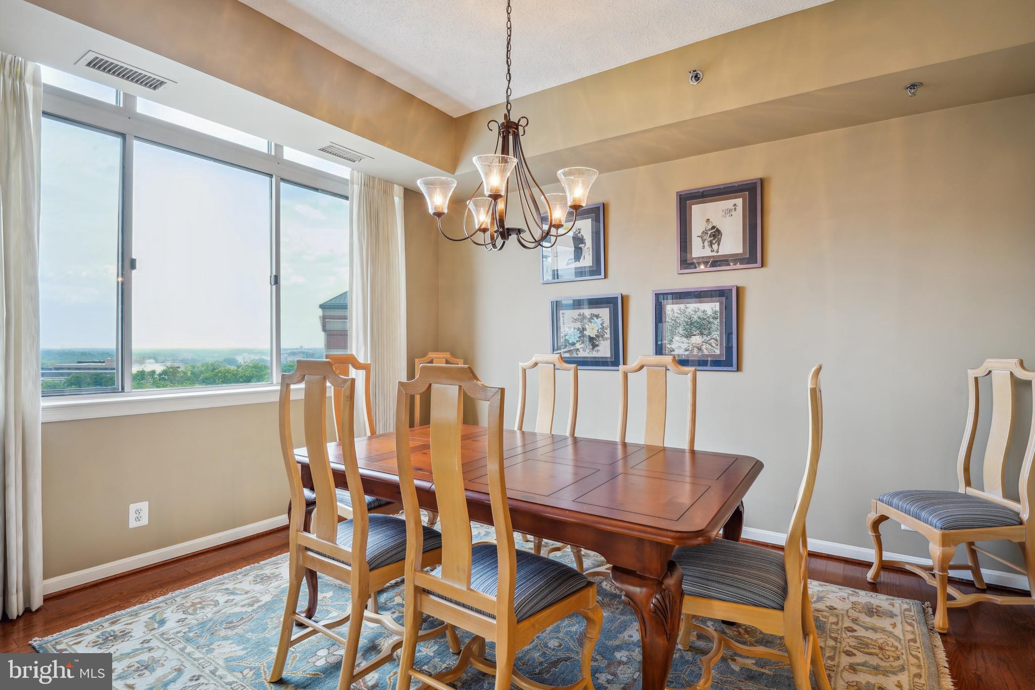 5809 Nicholson Ln #1614