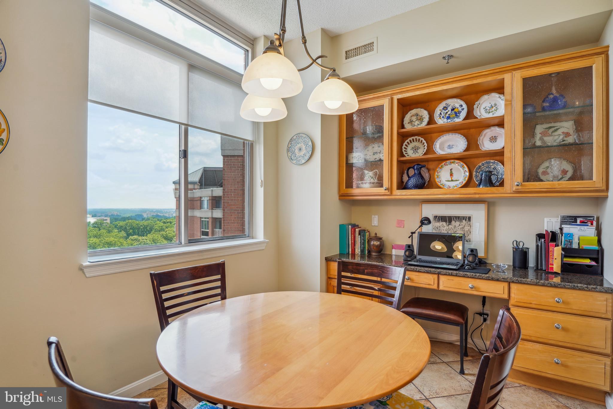 5809 Nicholson Ln #1614