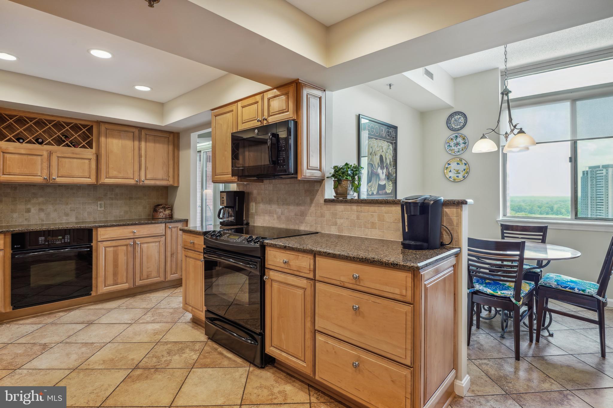 5809 Nicholson Ln #1614