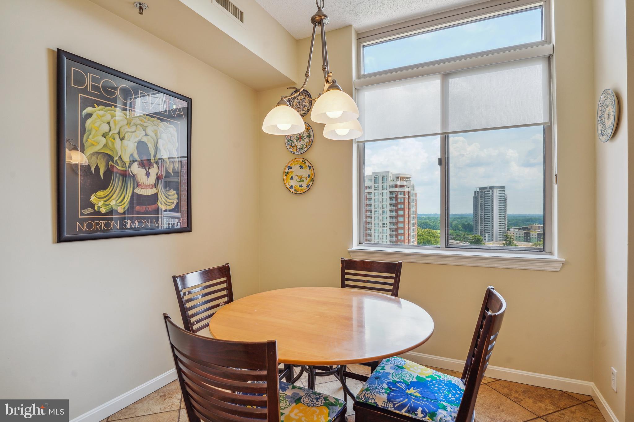 5809 Nicholson Ln #1614