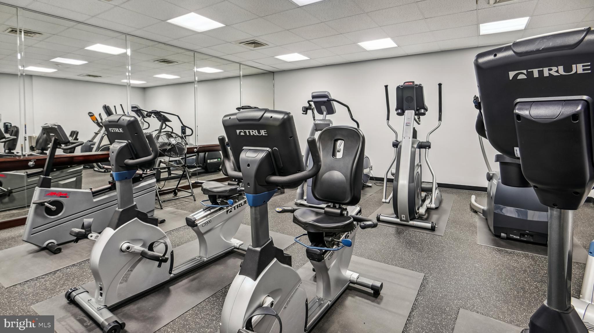 5809 Nicholson Ln #1614