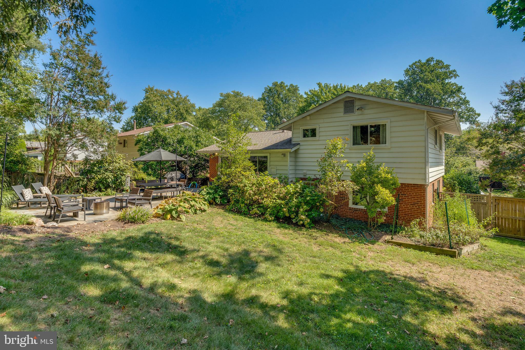 1709 Mark Ln