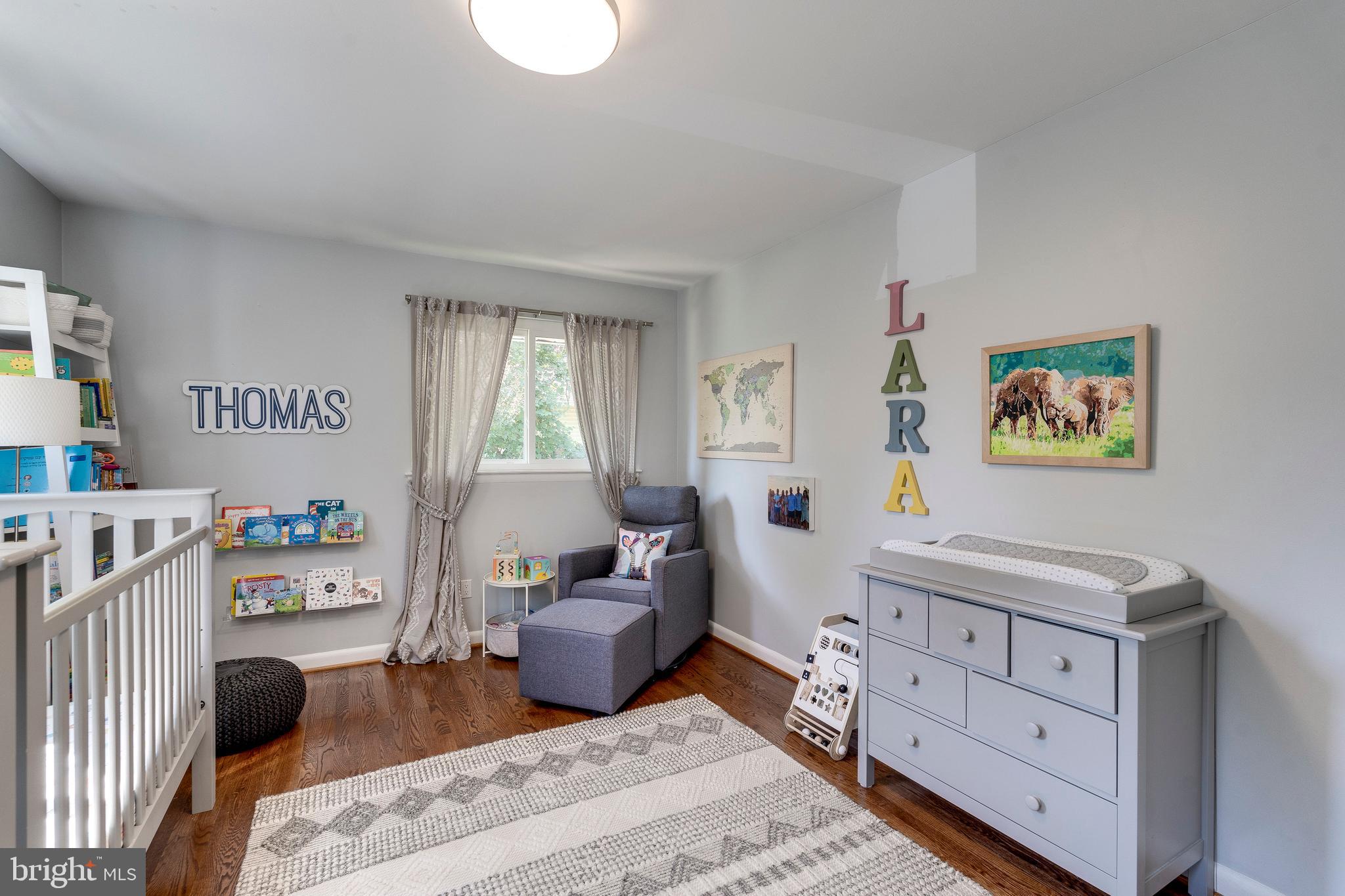 1709 Mark Ln