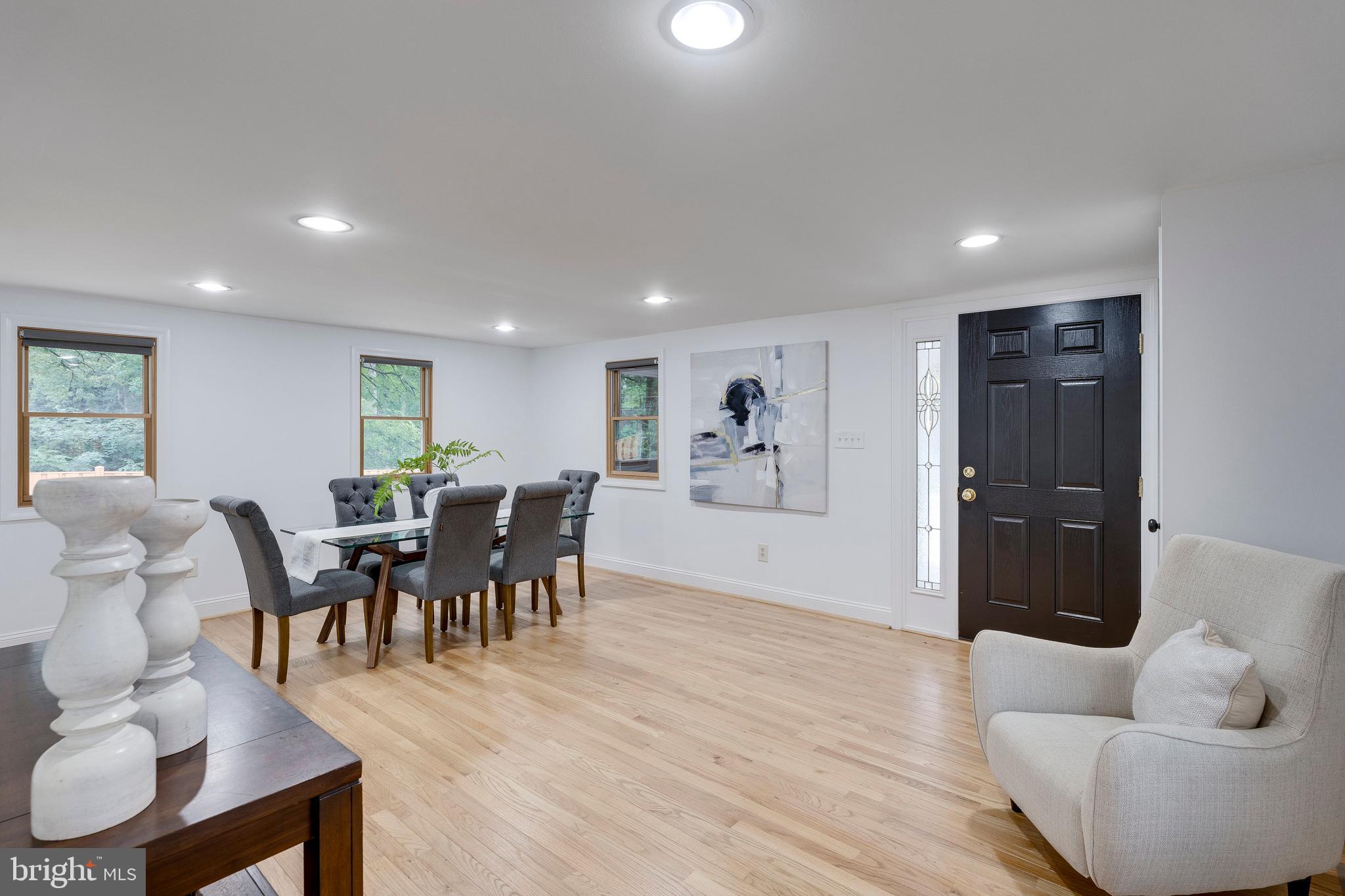 3511 Decatur Ave