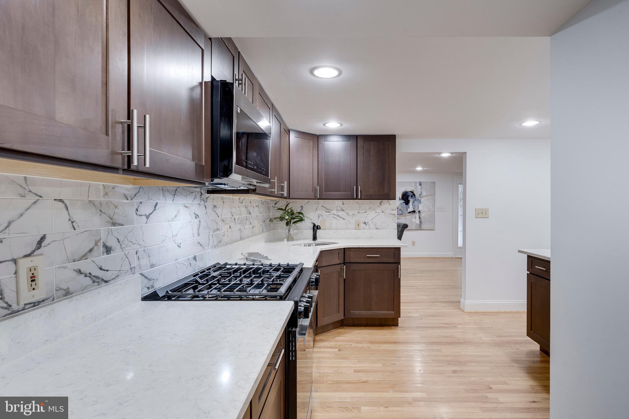 3511 Decatur Ave