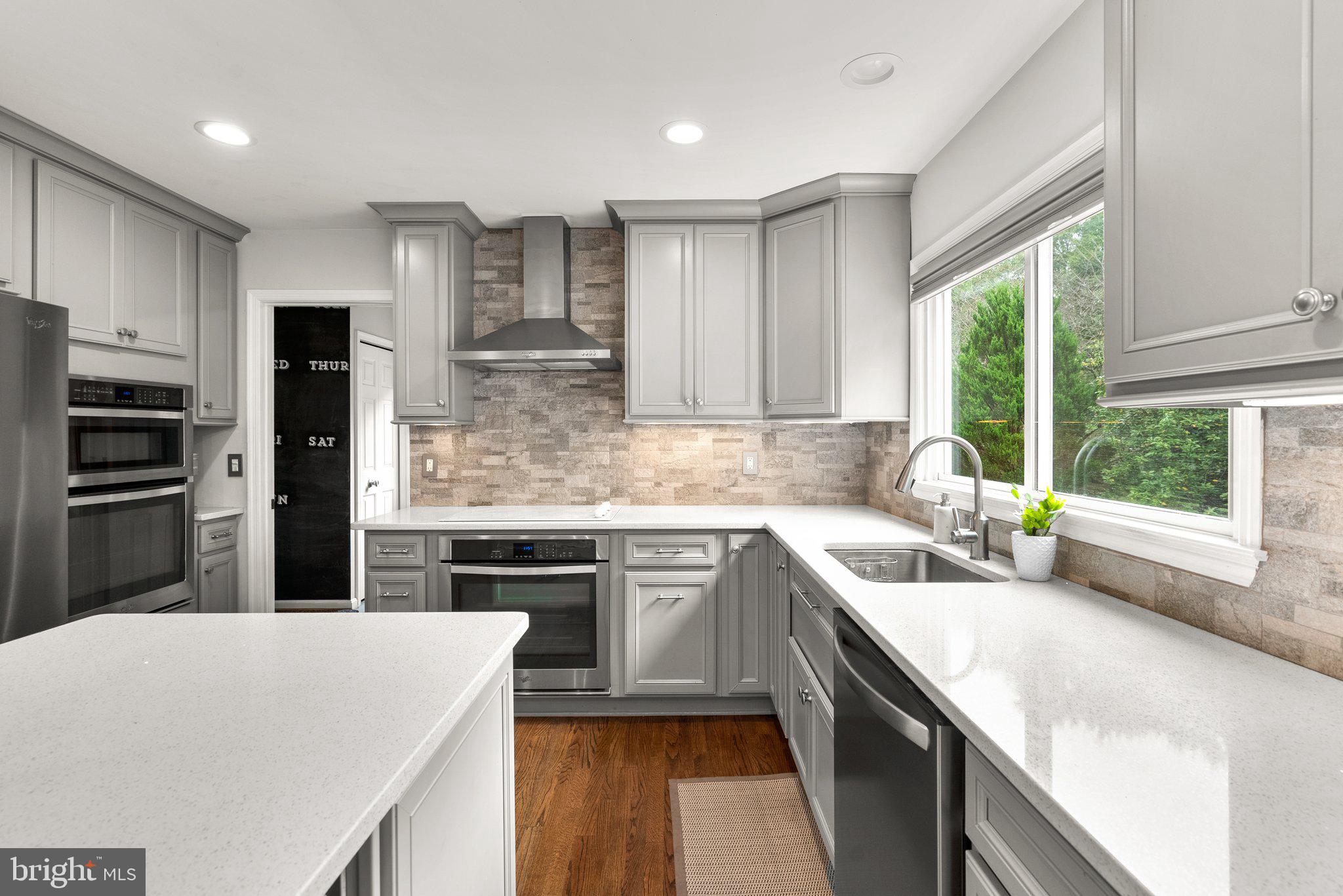 15105 Gravenhurst Ter