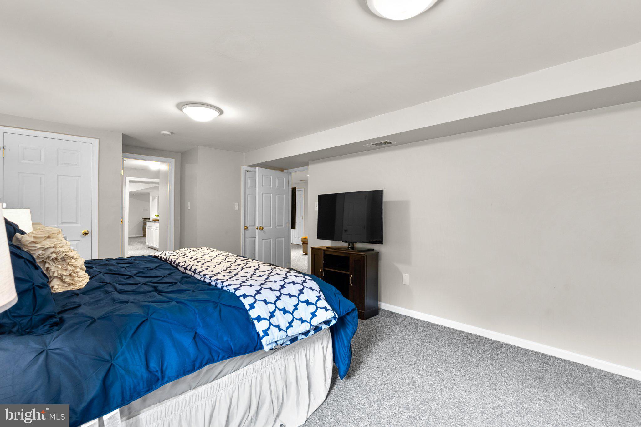 15105 Gravenhurst Ter