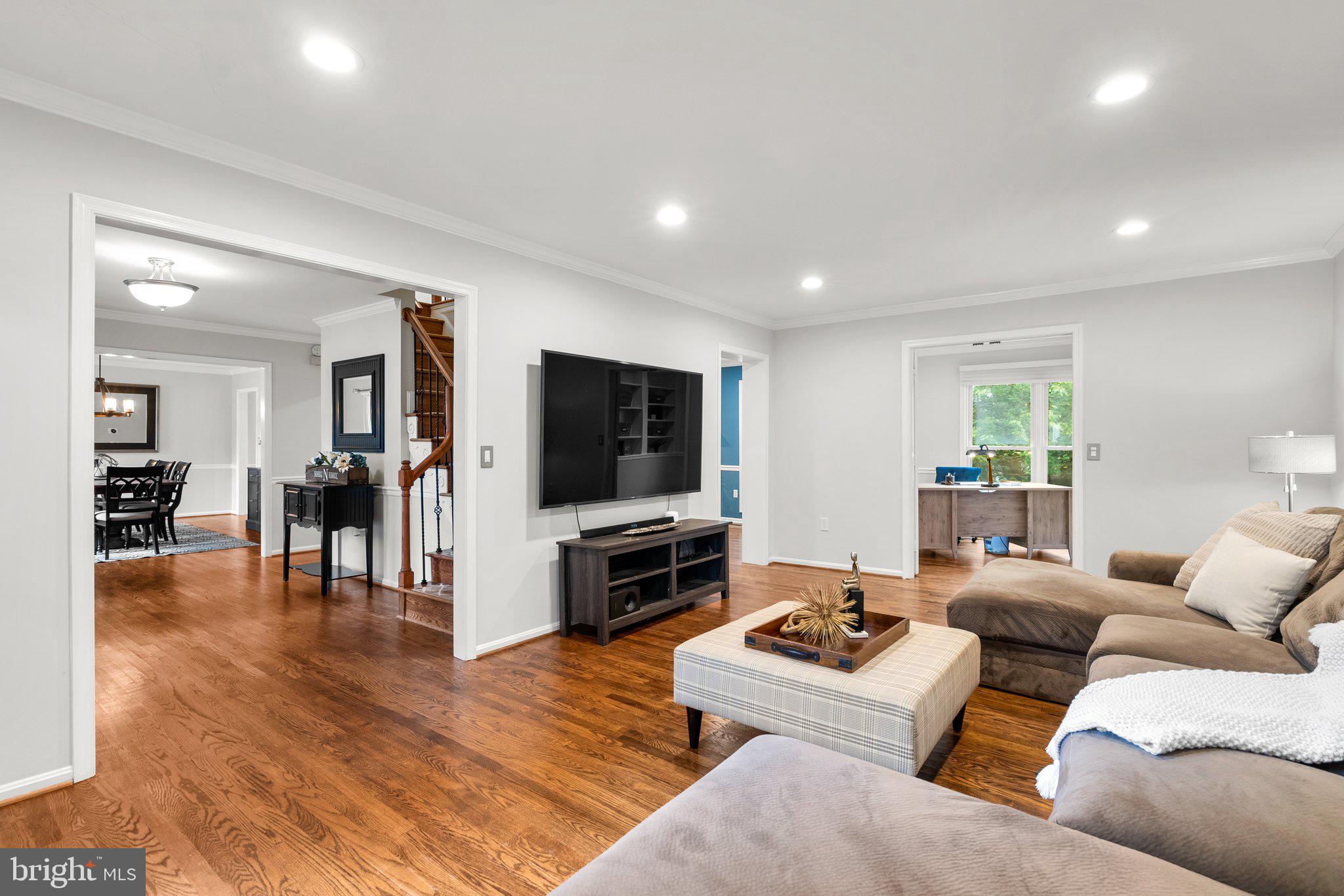 15105 Gravenhurst Ter