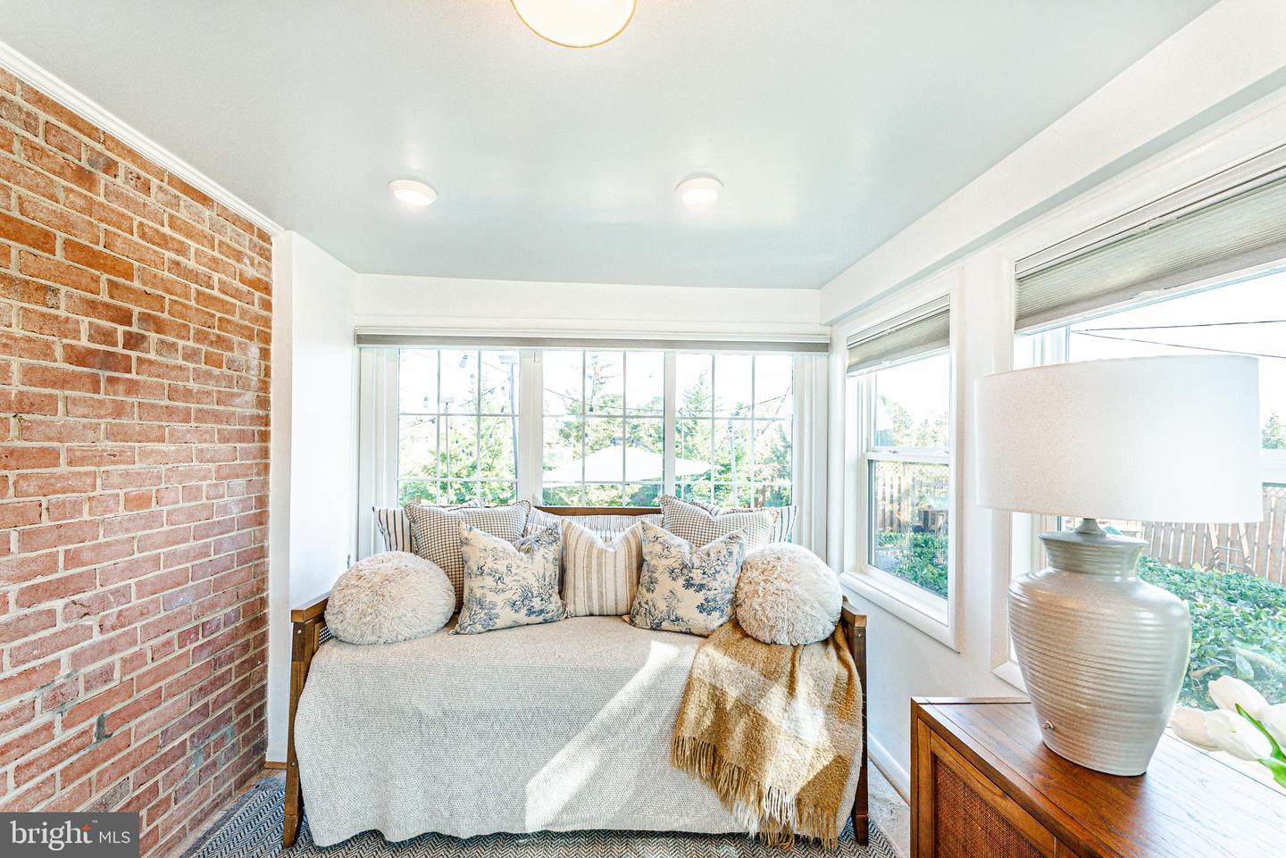 5801 Ogden Ct