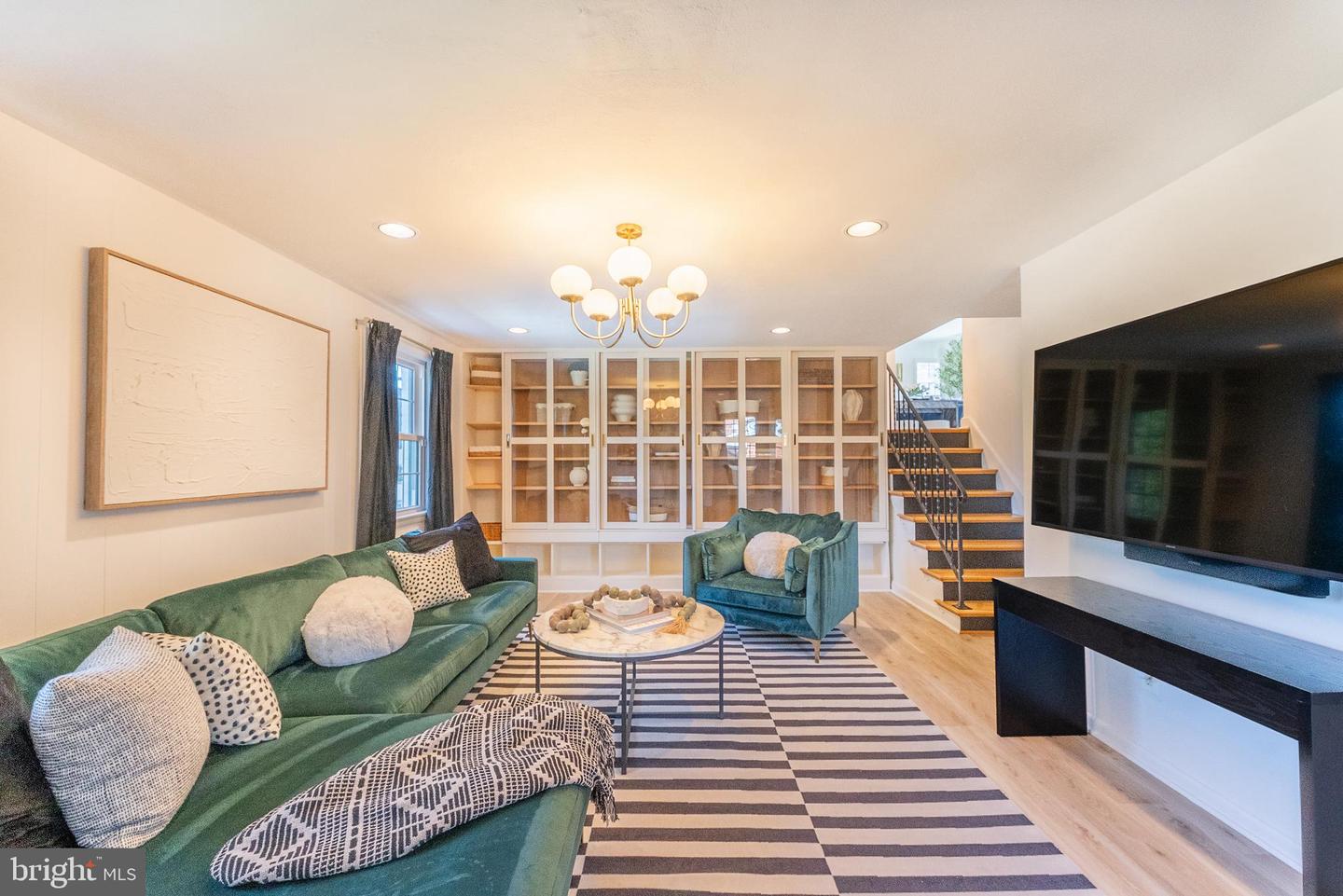 5801 Ogden Ct