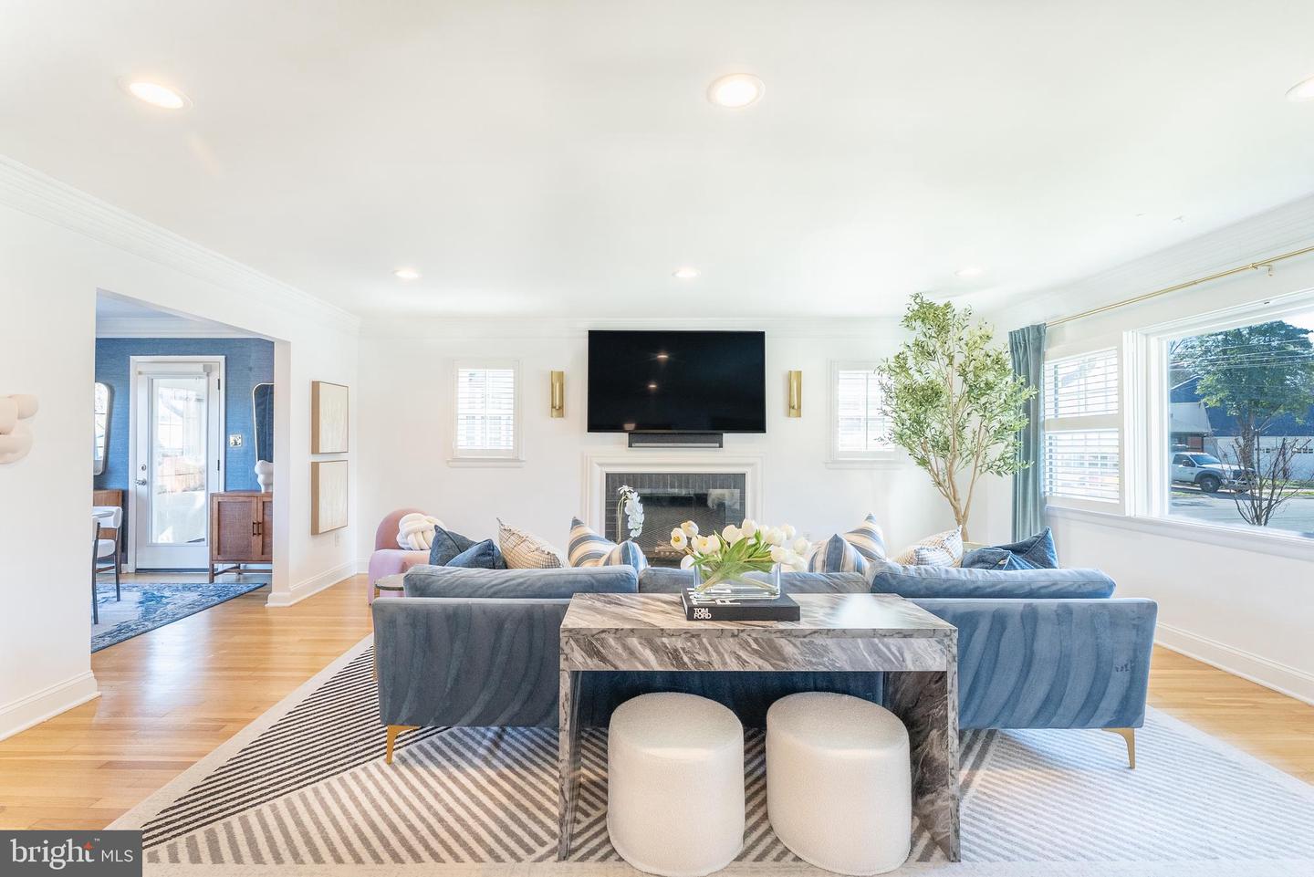 5801 Ogden Ct