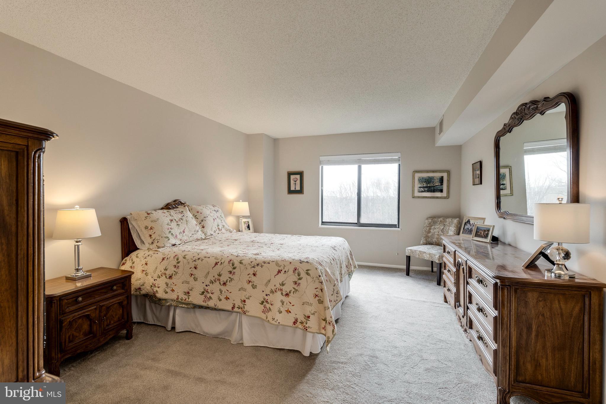 3310 N Leisure World Blvd #931