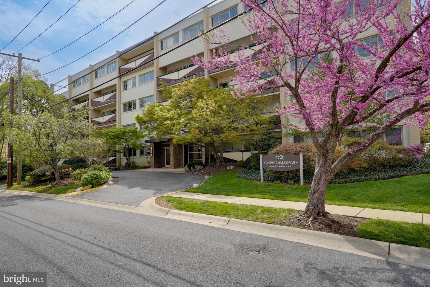 4720 Chevy Chase Dr #204