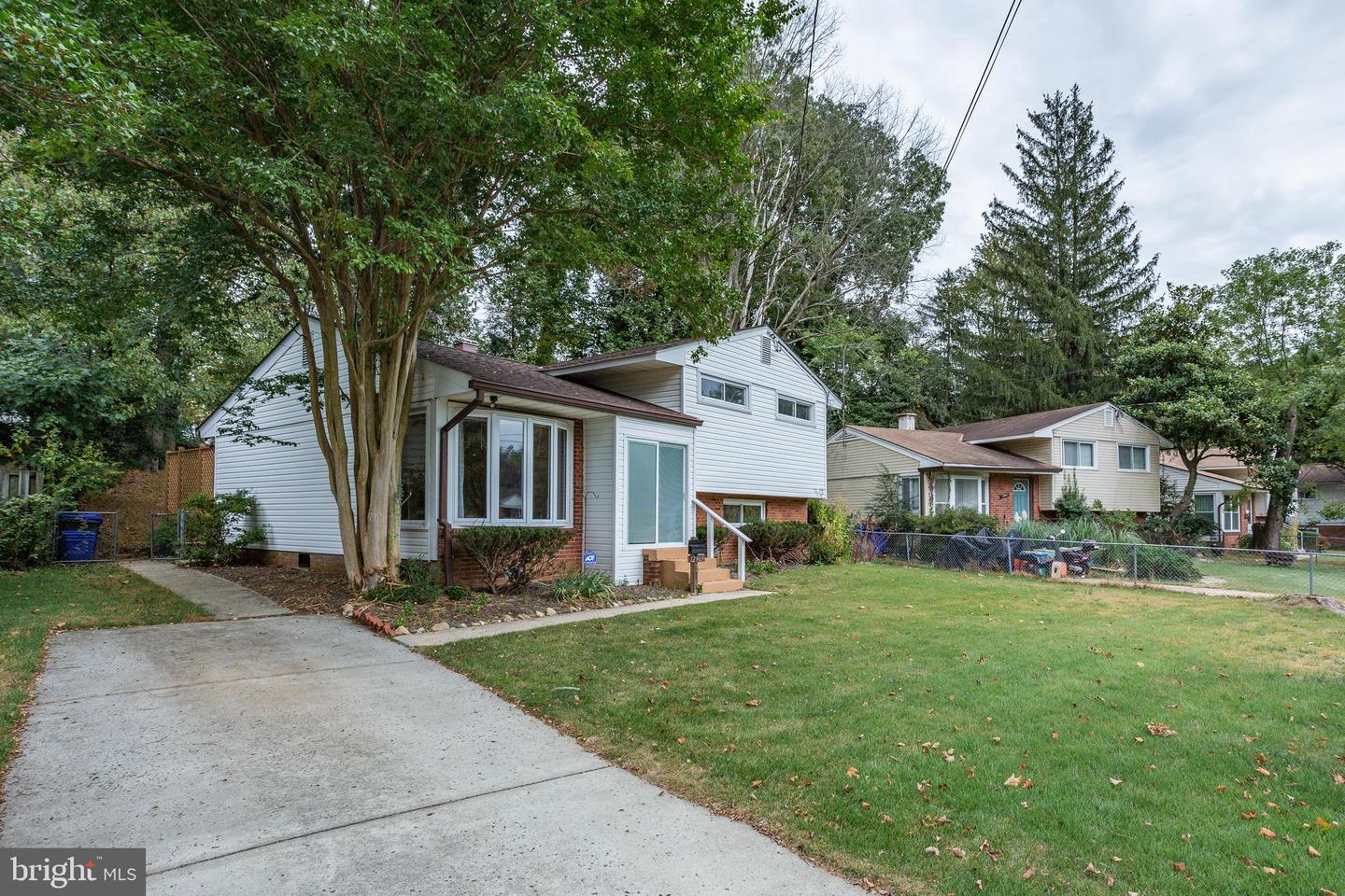 12909 GRENOBLE DR
