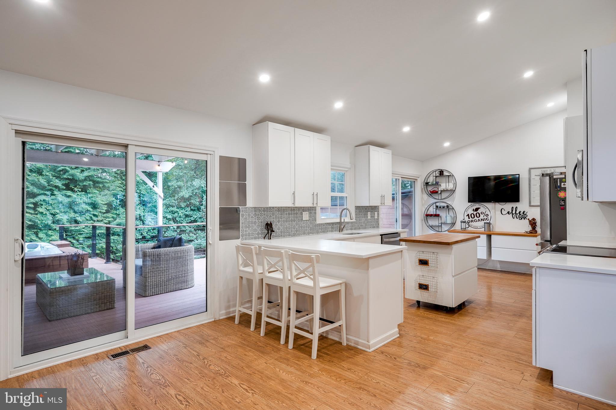 929 Farm Haven Dr