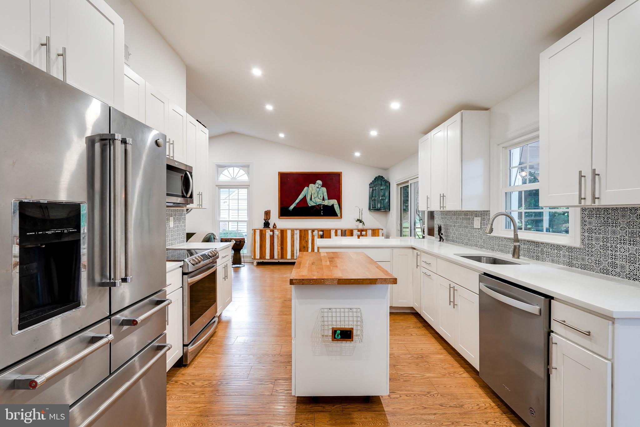 929 Farm Haven Dr